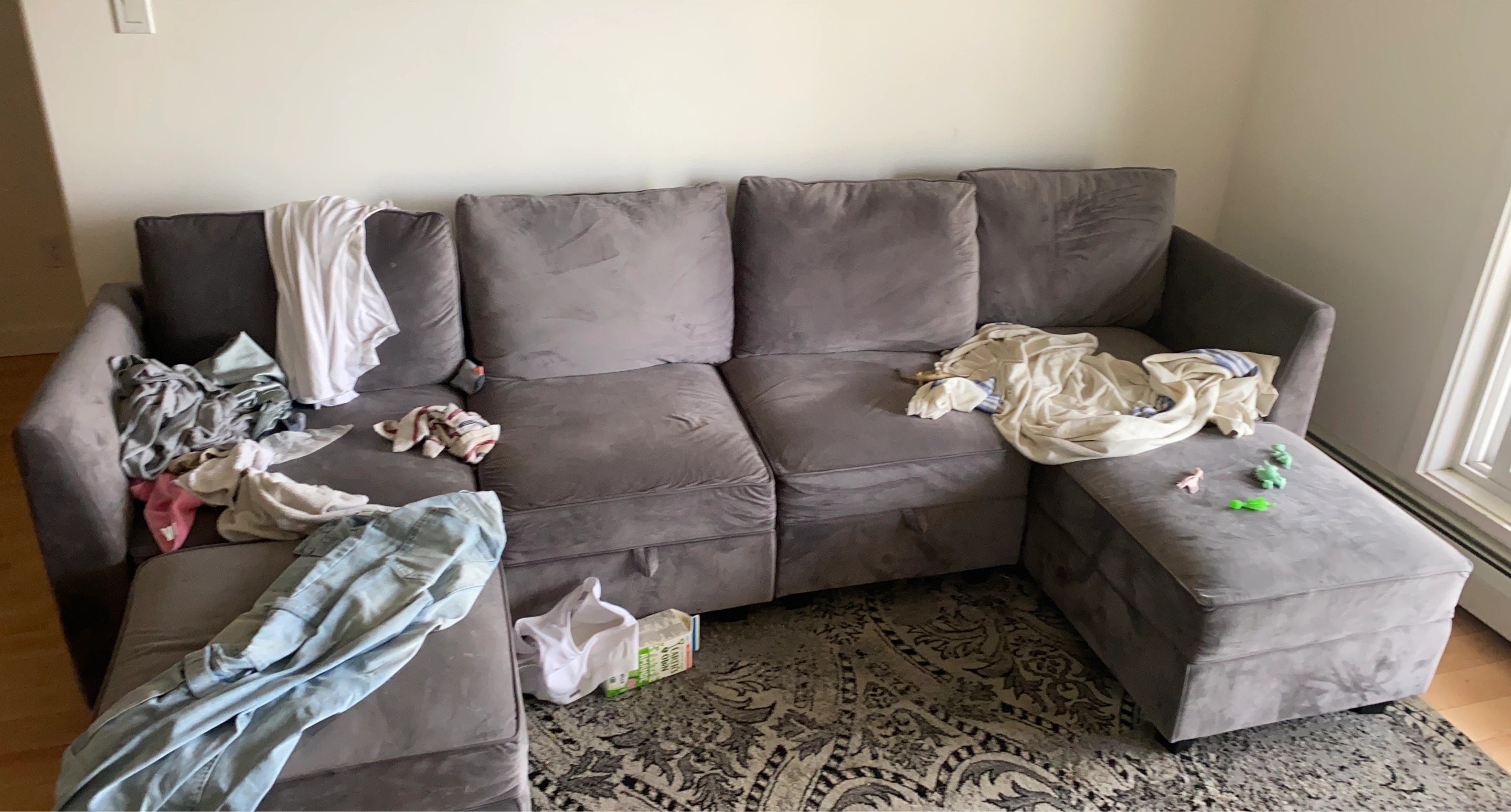 Grey Sectional Sofa with Chaise