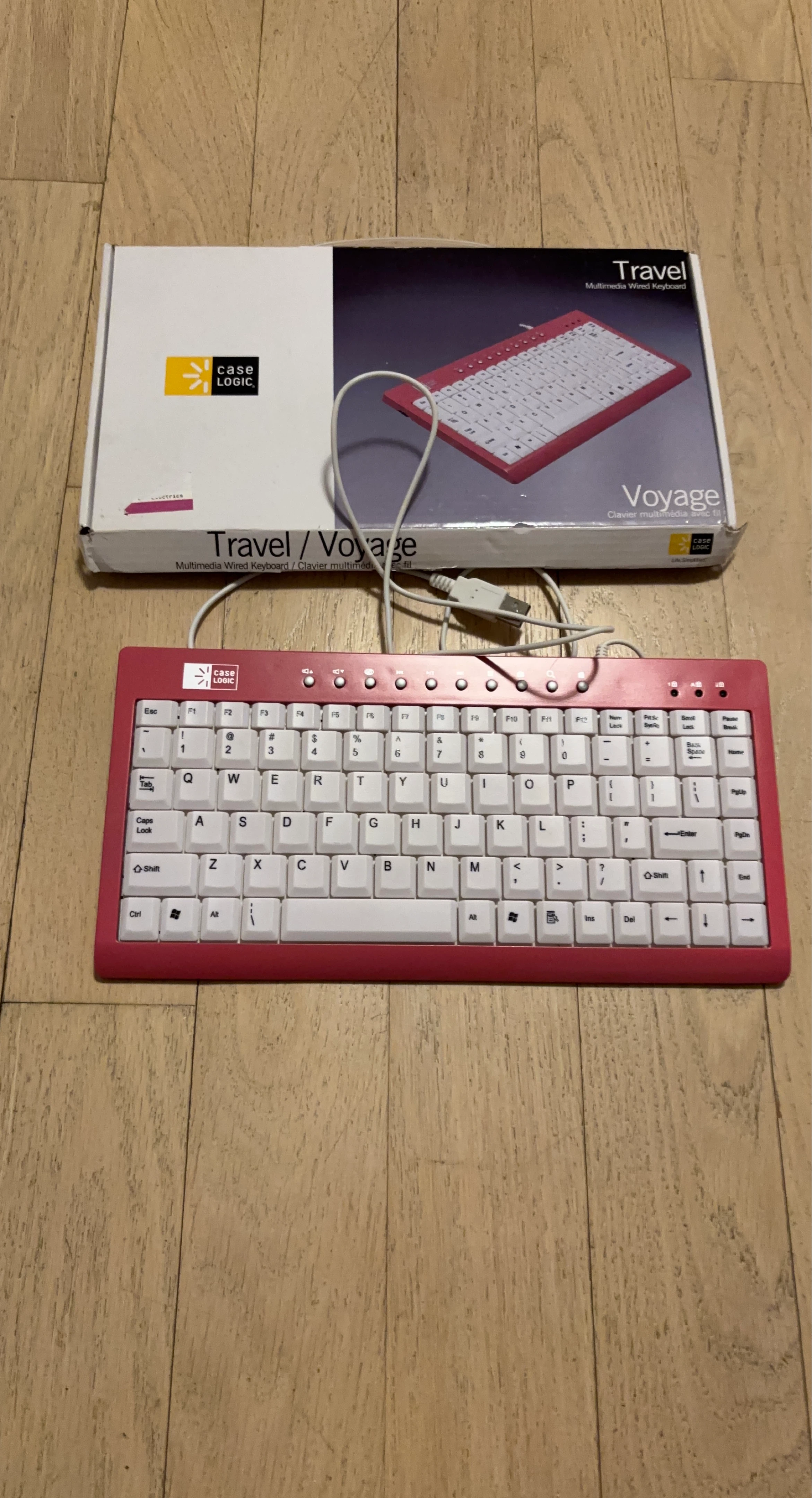 Case Logic Voyage Travel Multimedia Wired Keyboard - Pink