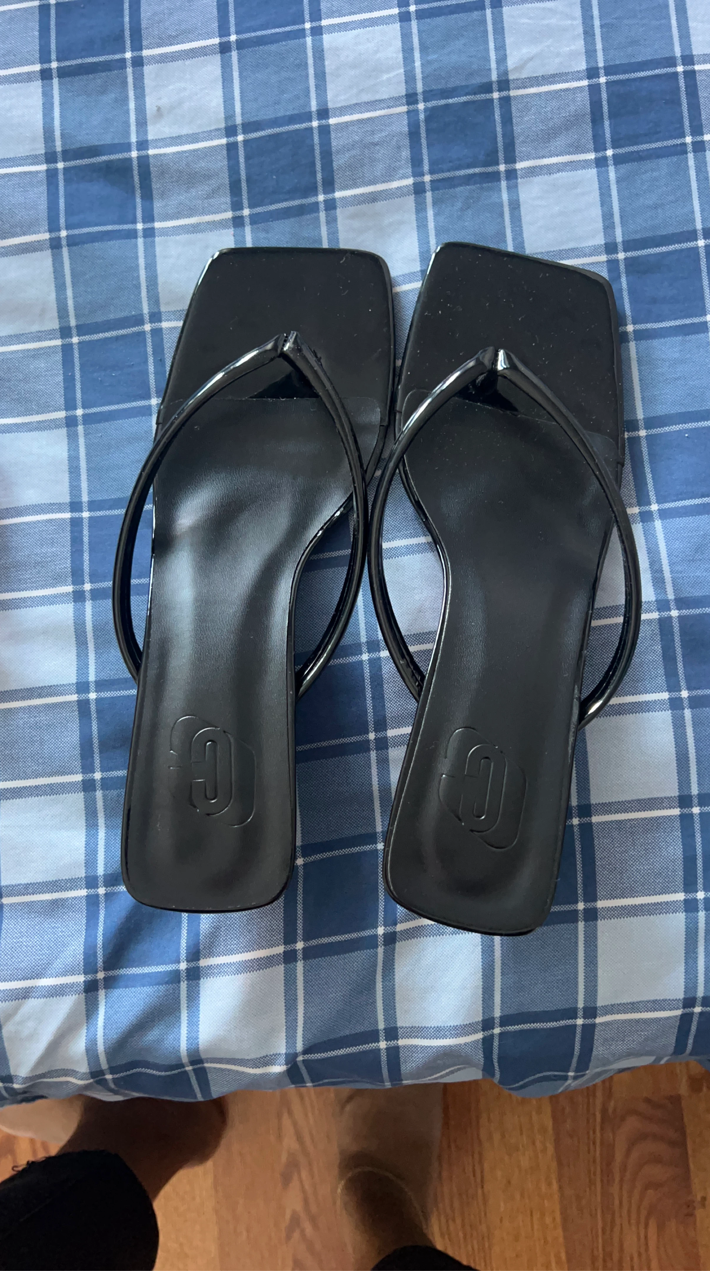 Black Square Toe Flip Flops