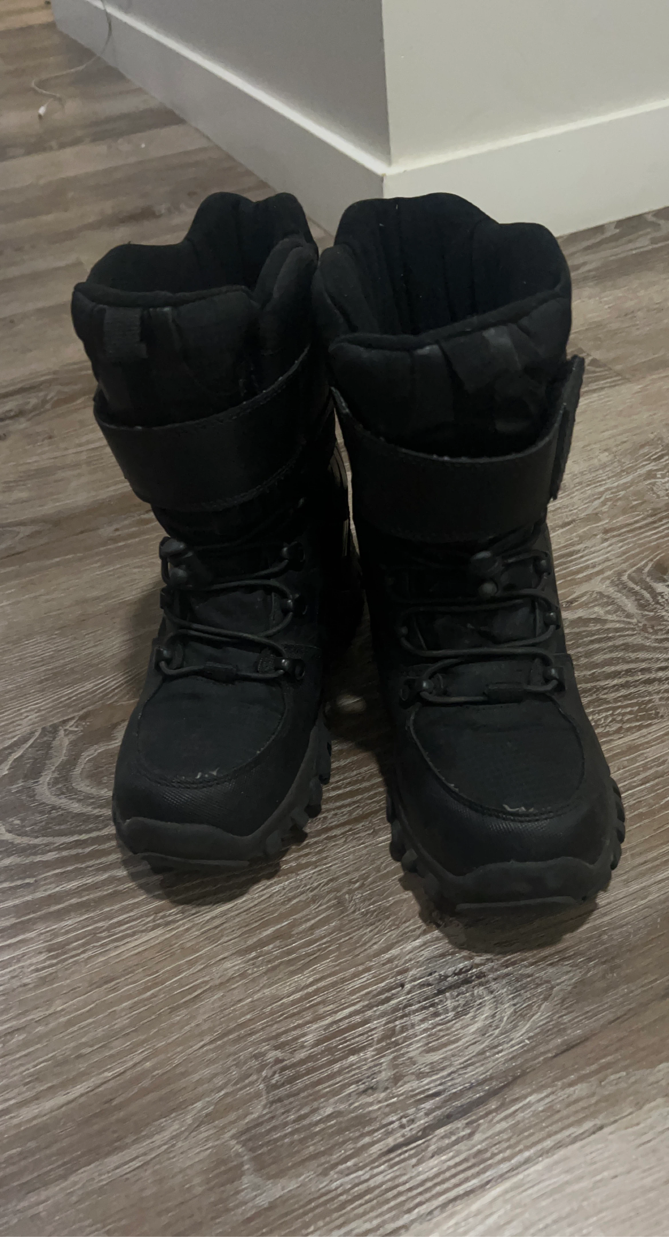 Black Winter Boots