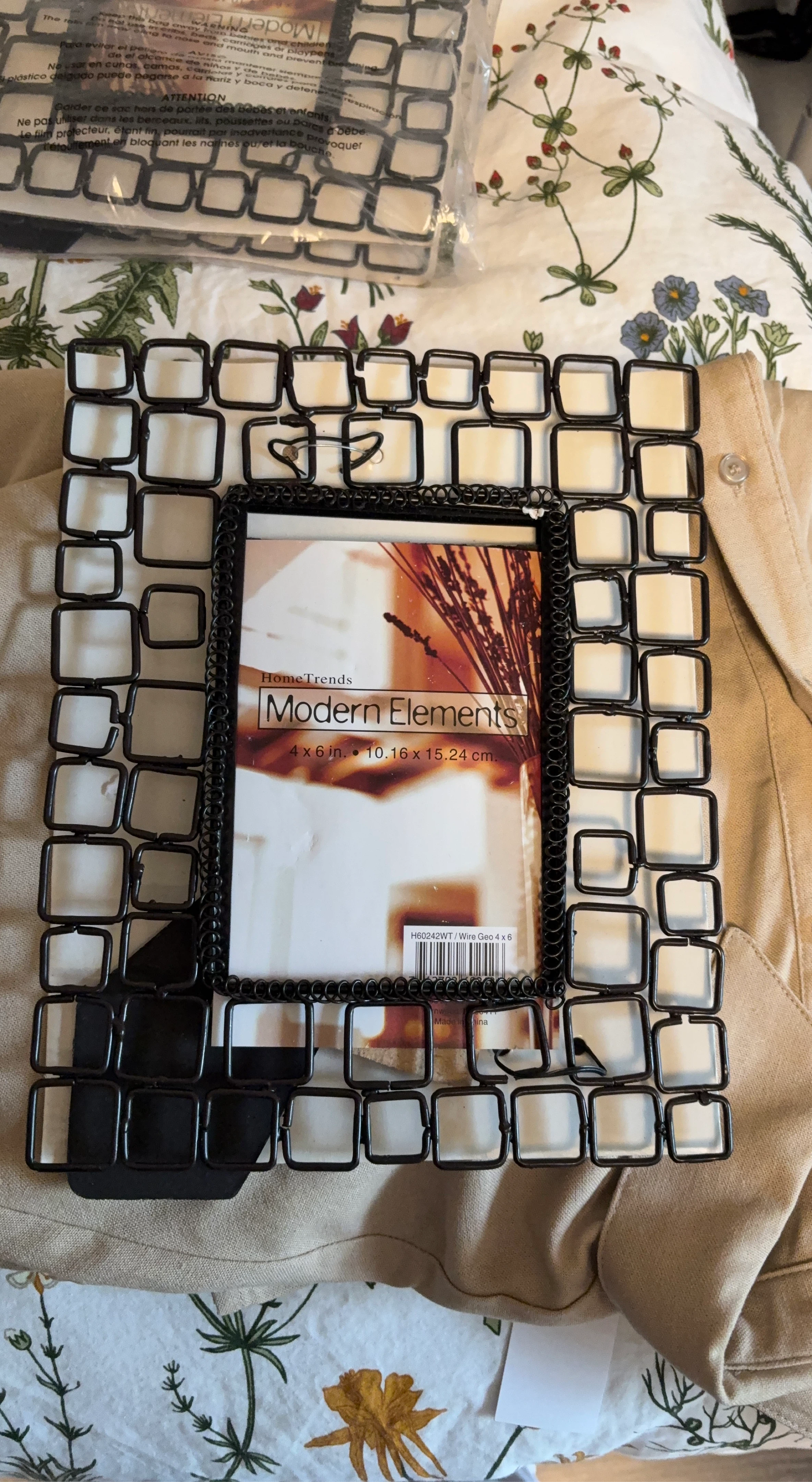 HomeTrends Modern Elements 4x6 Picture Frame