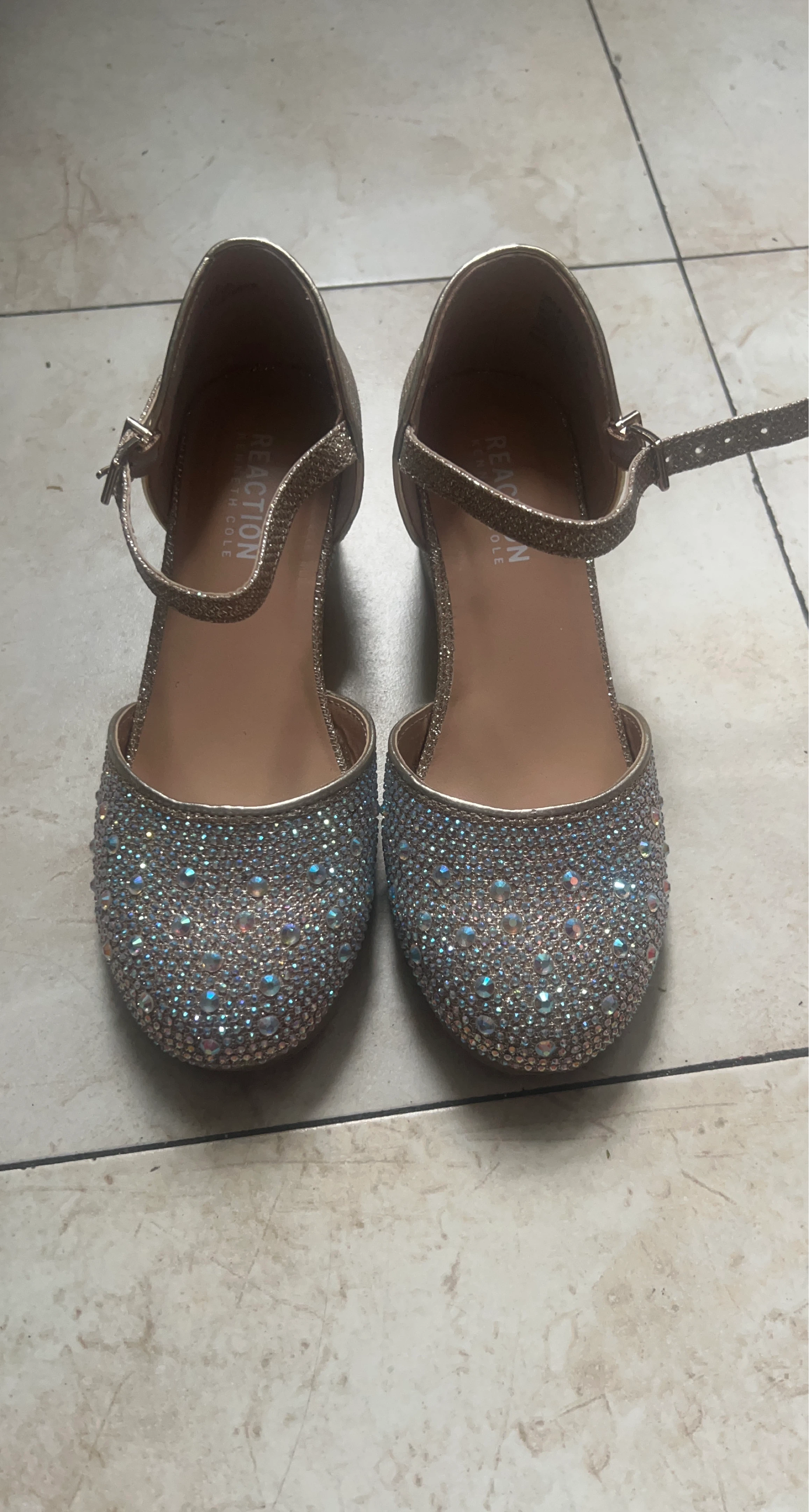 Reaction Kenneth Cole Girls Sparkly Dress Shoes