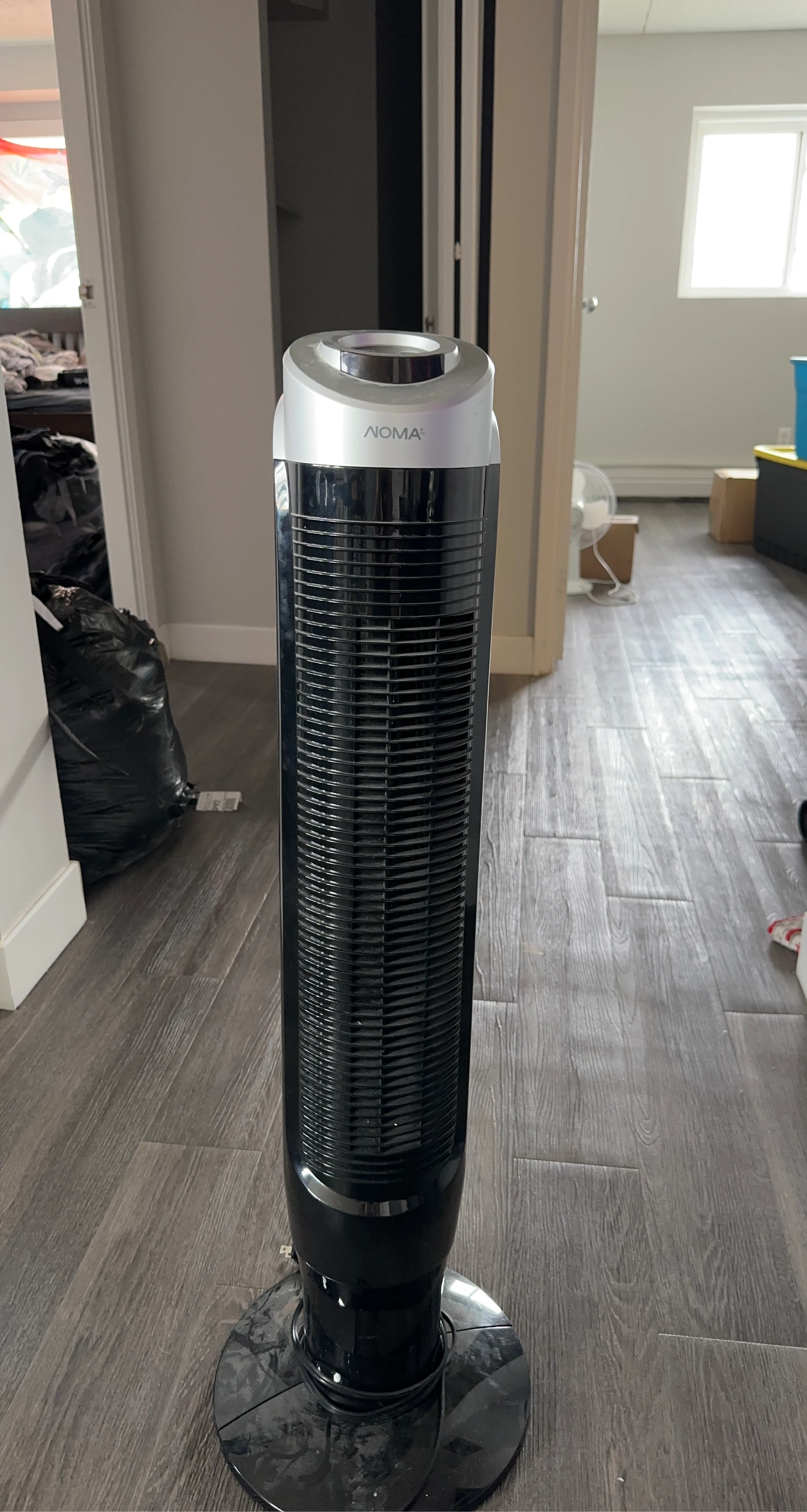 NOMA Black Tower Fan