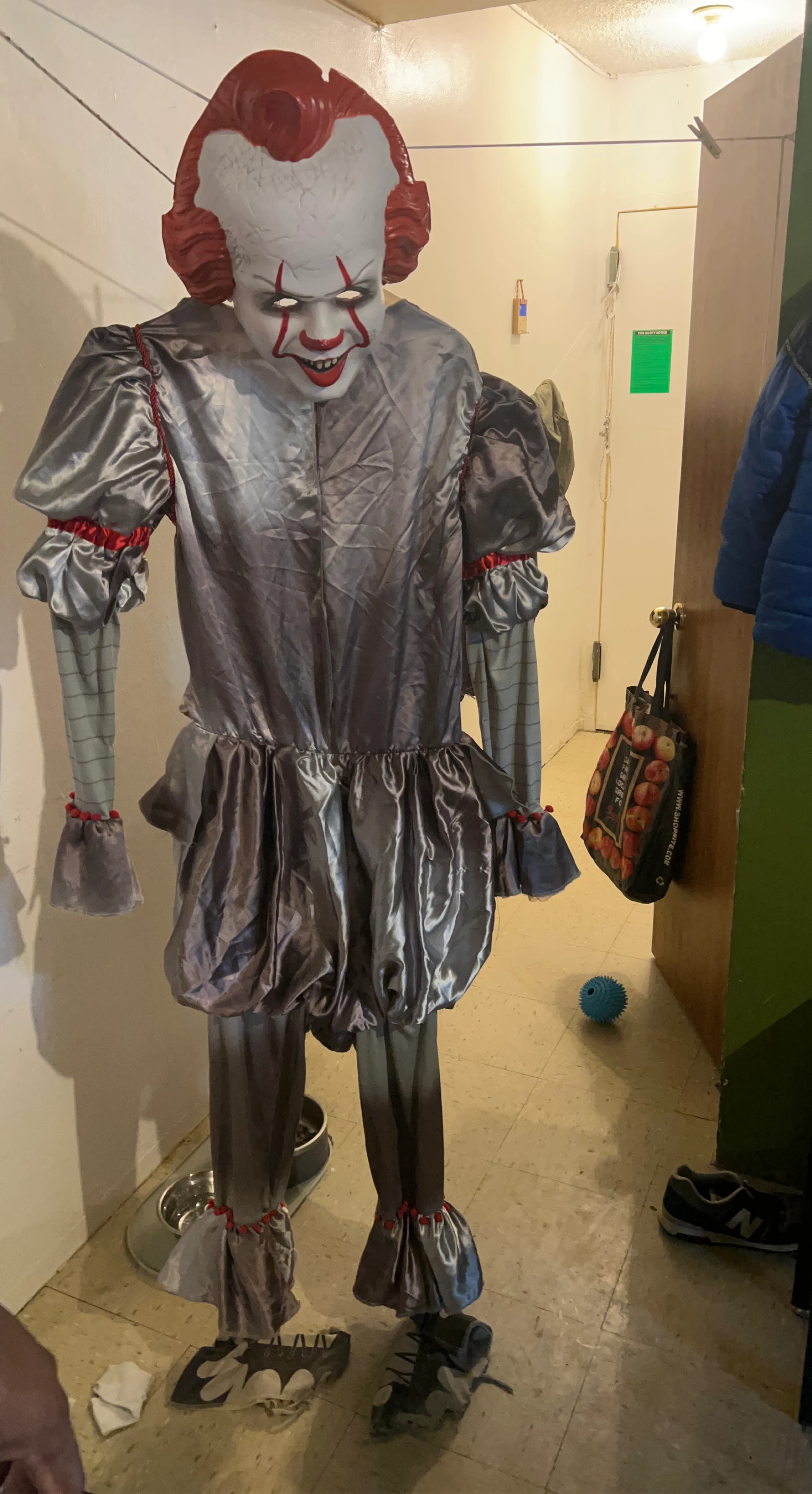 Pennywise Clown Costume