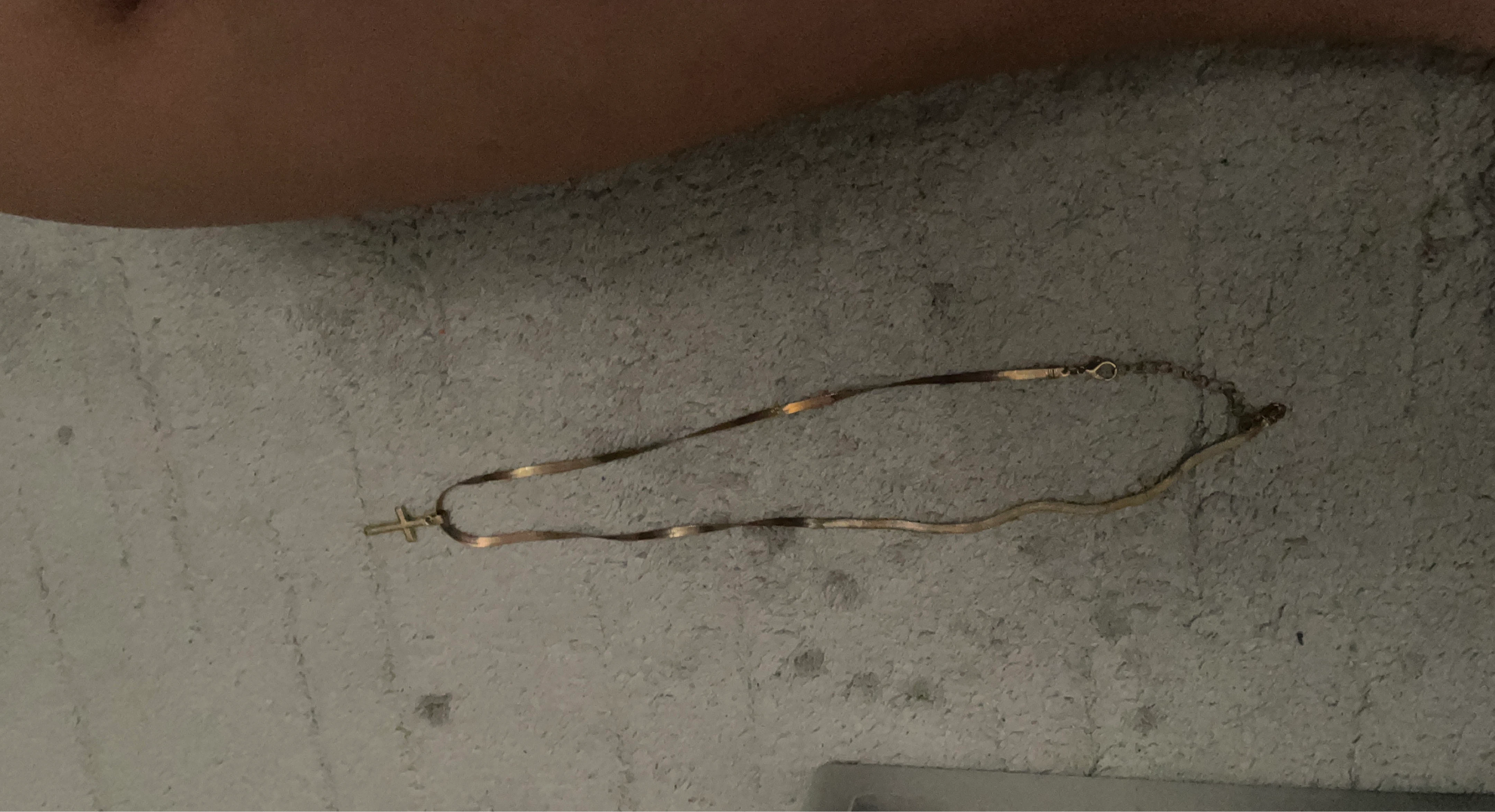 Gold-tone necklace with cross pendant
