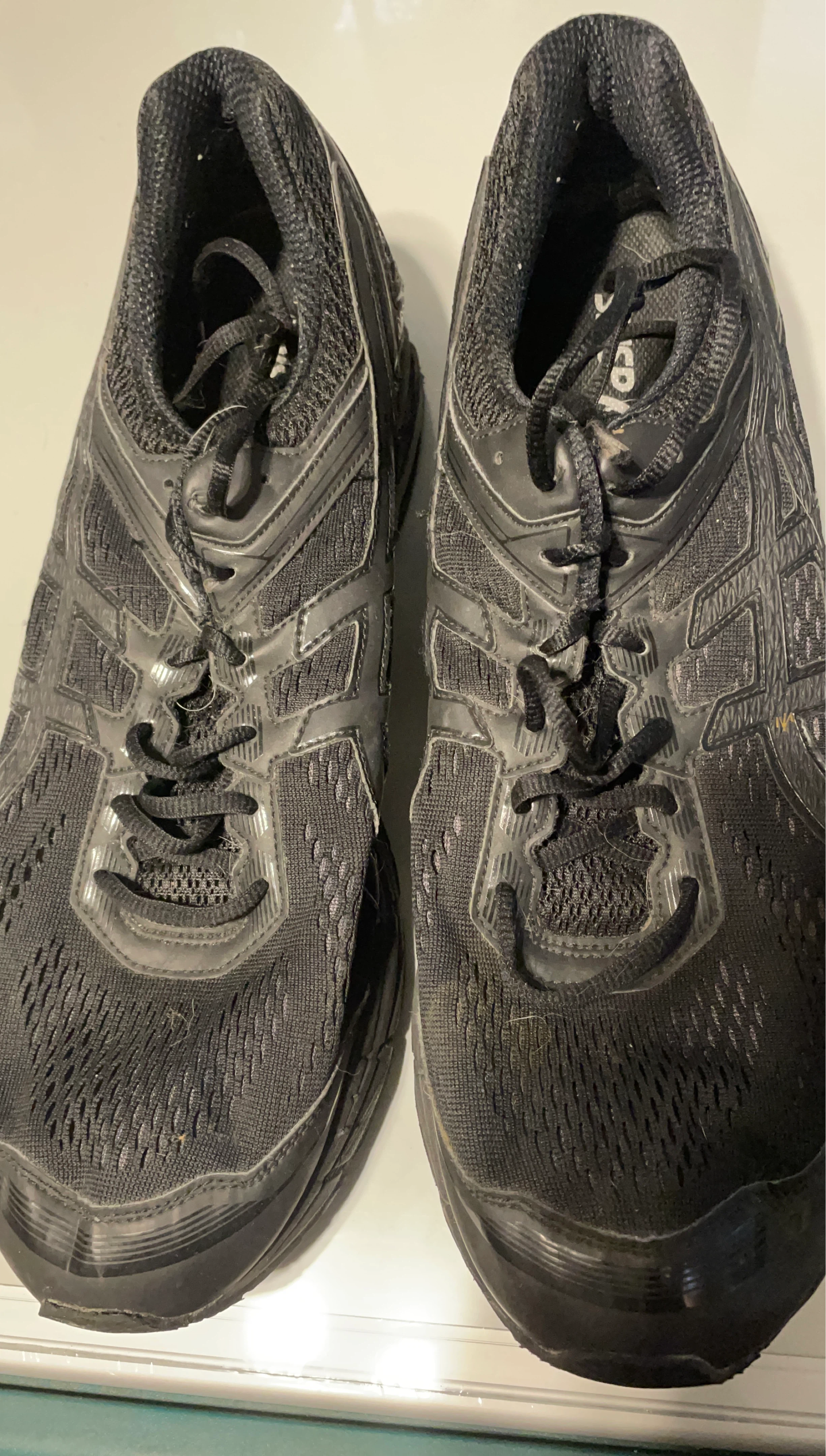 New Balance Black Running Shoes