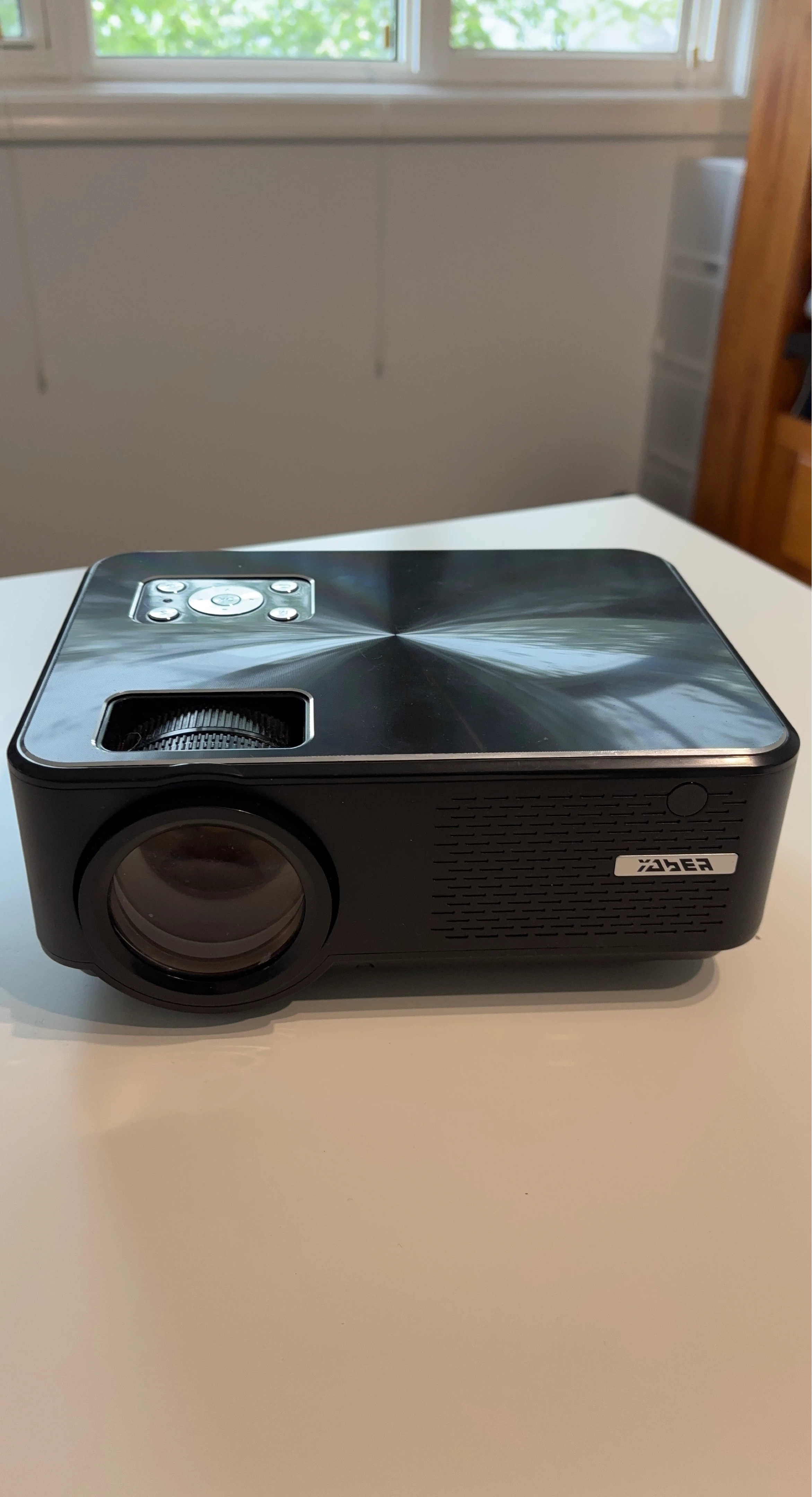 XIAER Projector Model Y60