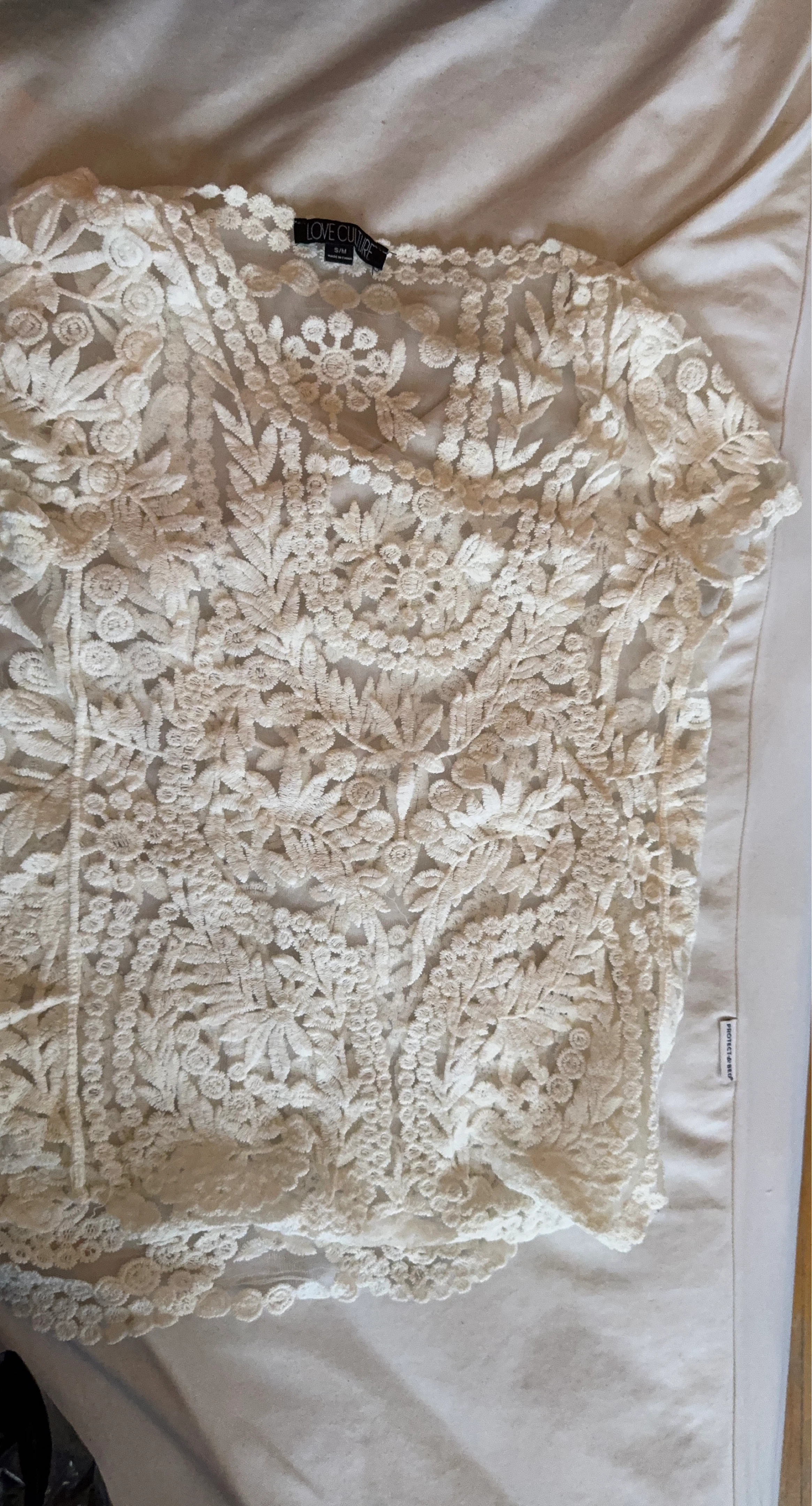 Love Culture White Lace Top S/M