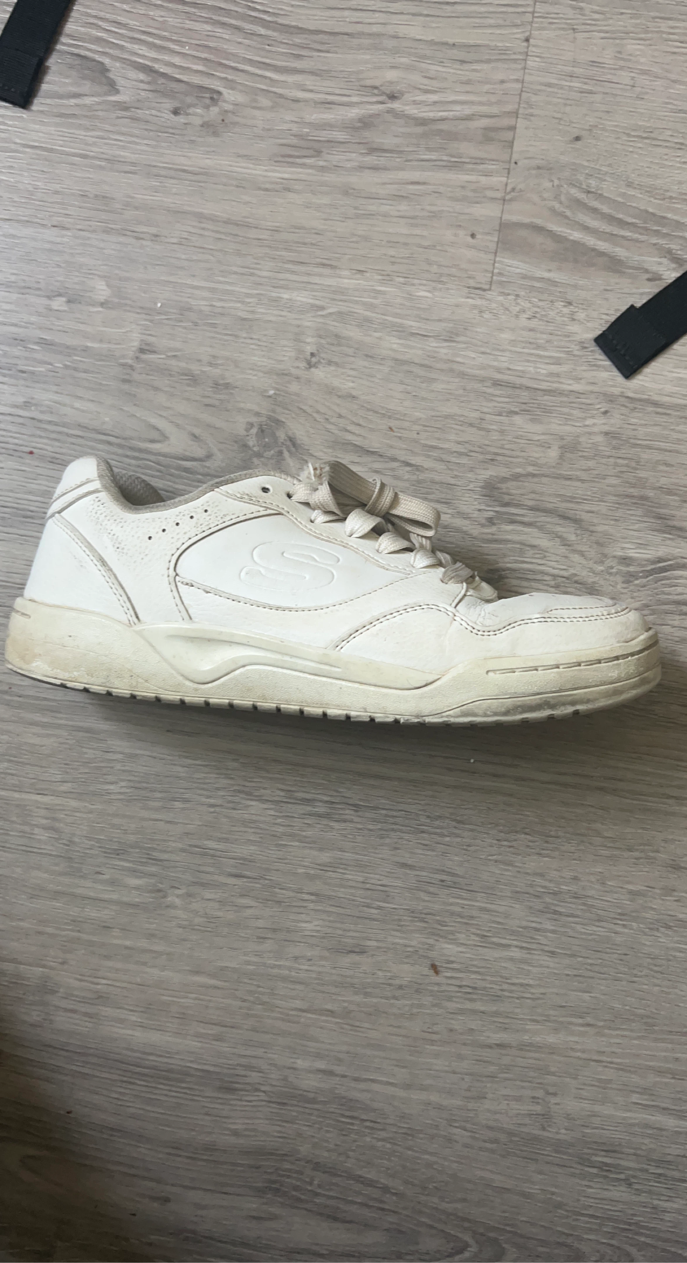 White Skechers Sneakers