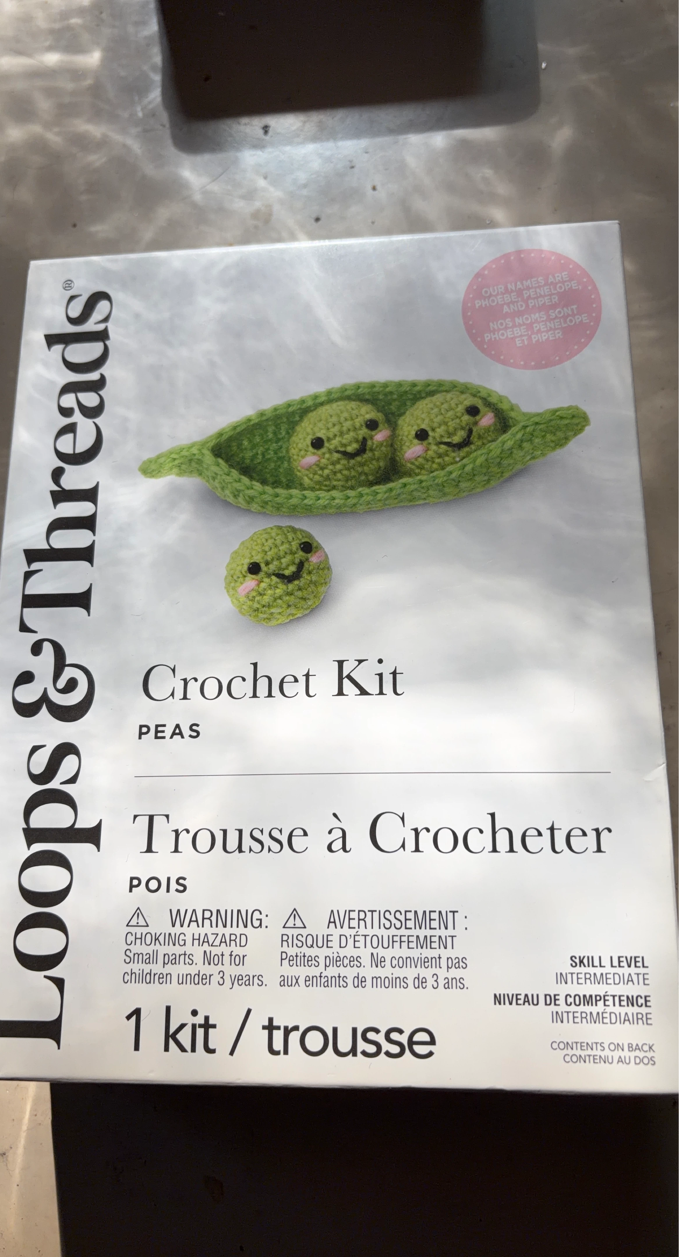 Loops & Threads Crochet Kit - Peas