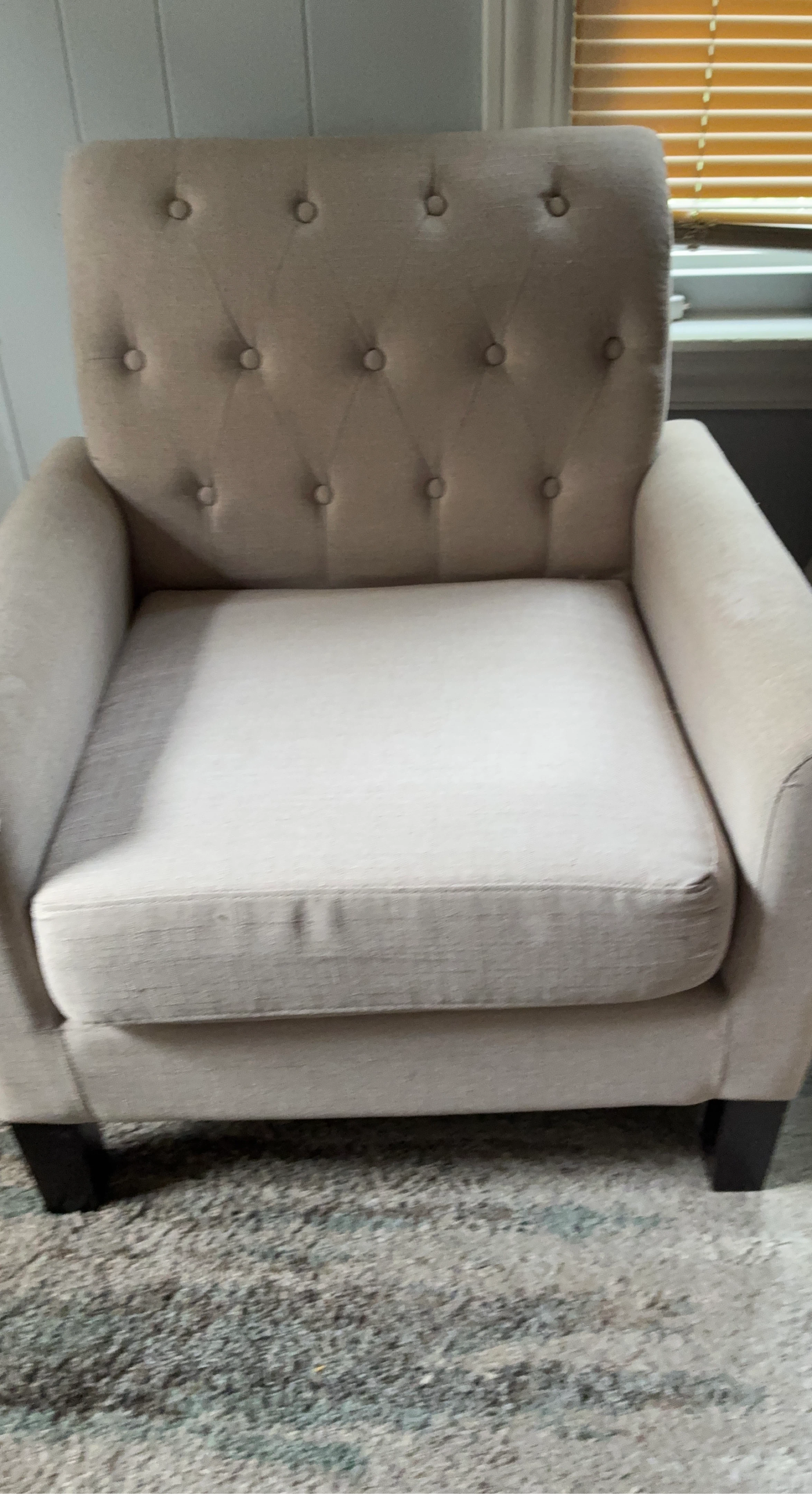 Tufted Accent Armchair