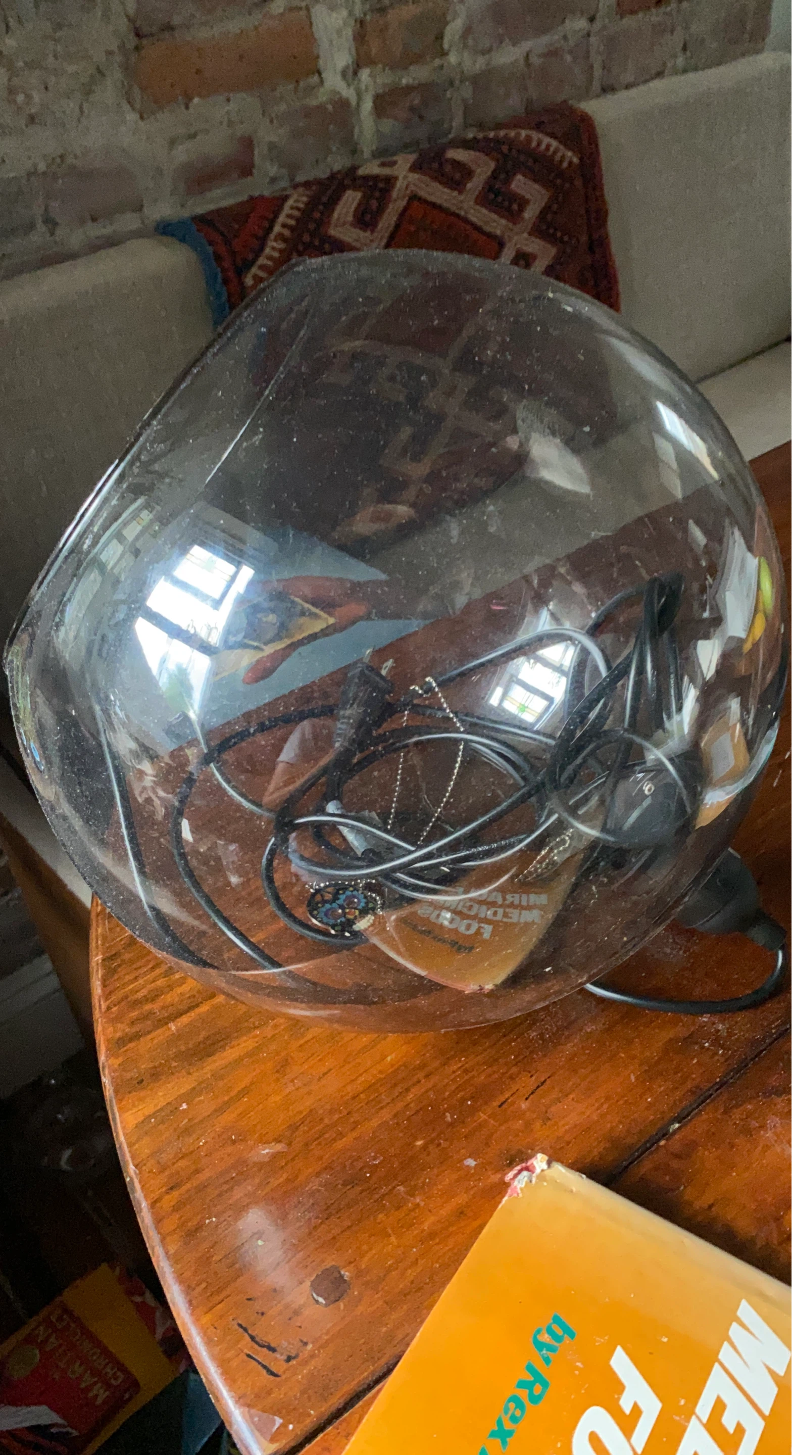 Clear Globe Lamp with Cables