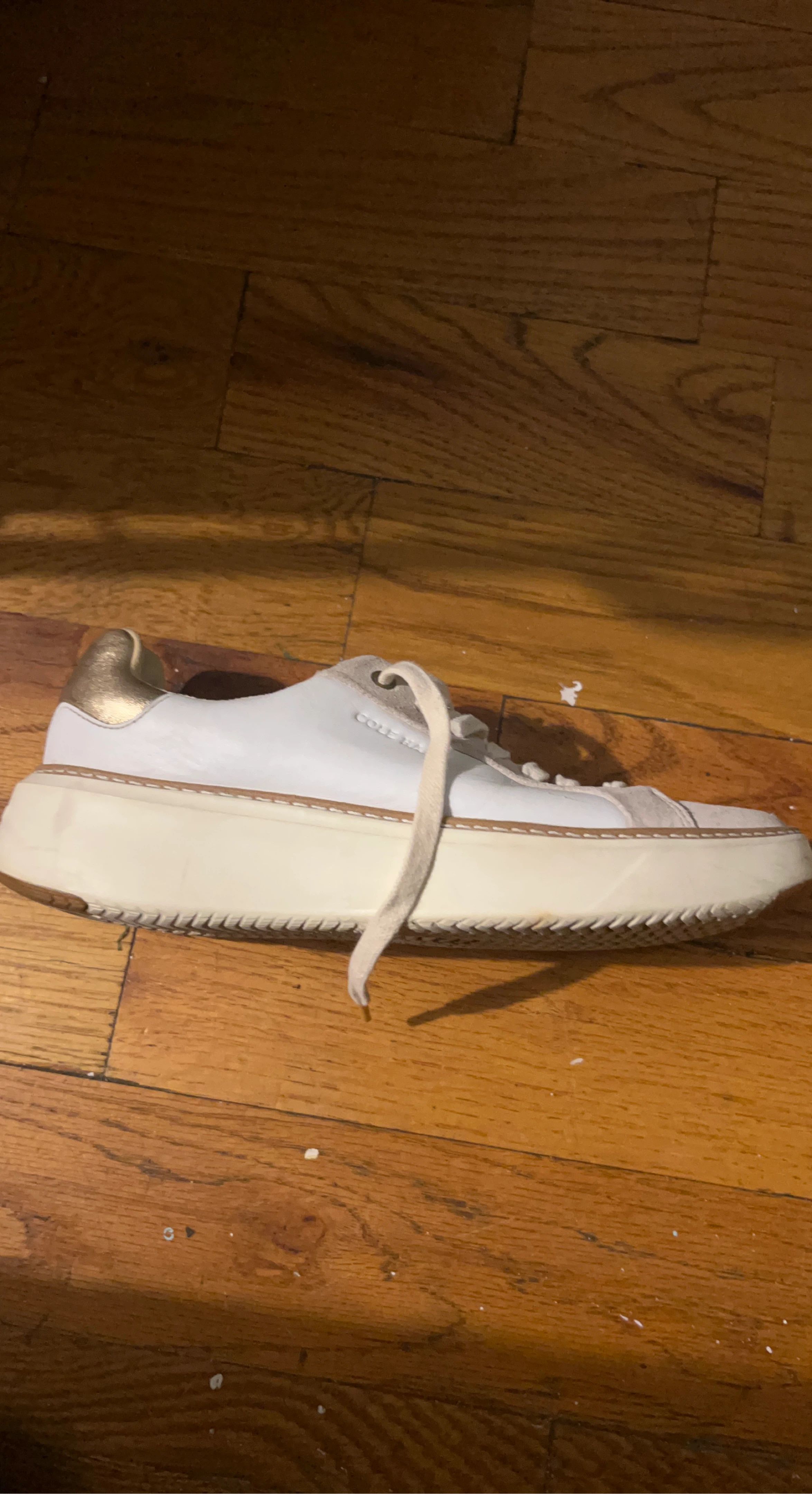 Cole Haan White & Gold Leather Sneakers - Size 8
