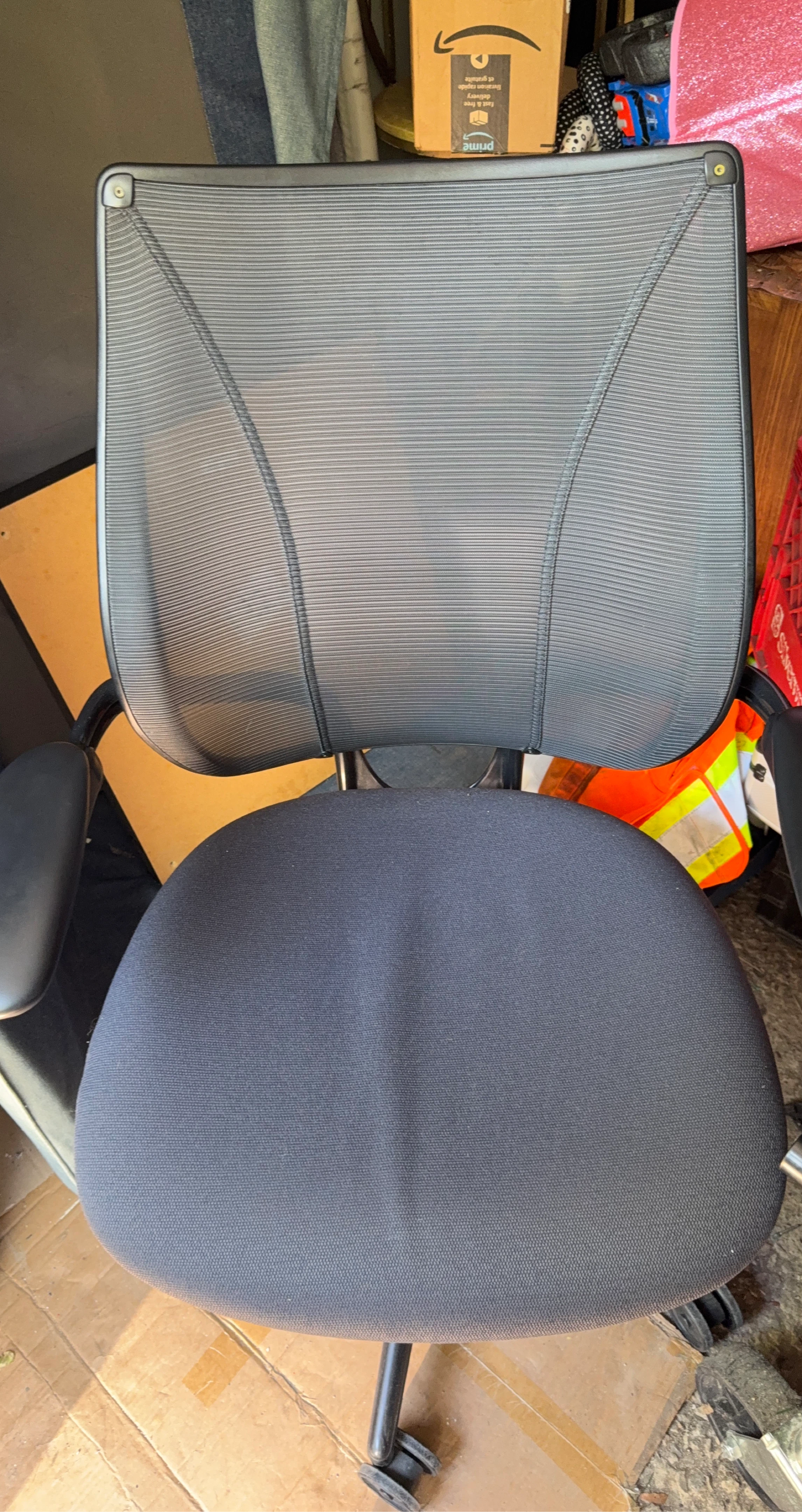 Black Mesh Office Chair with Padded Seat