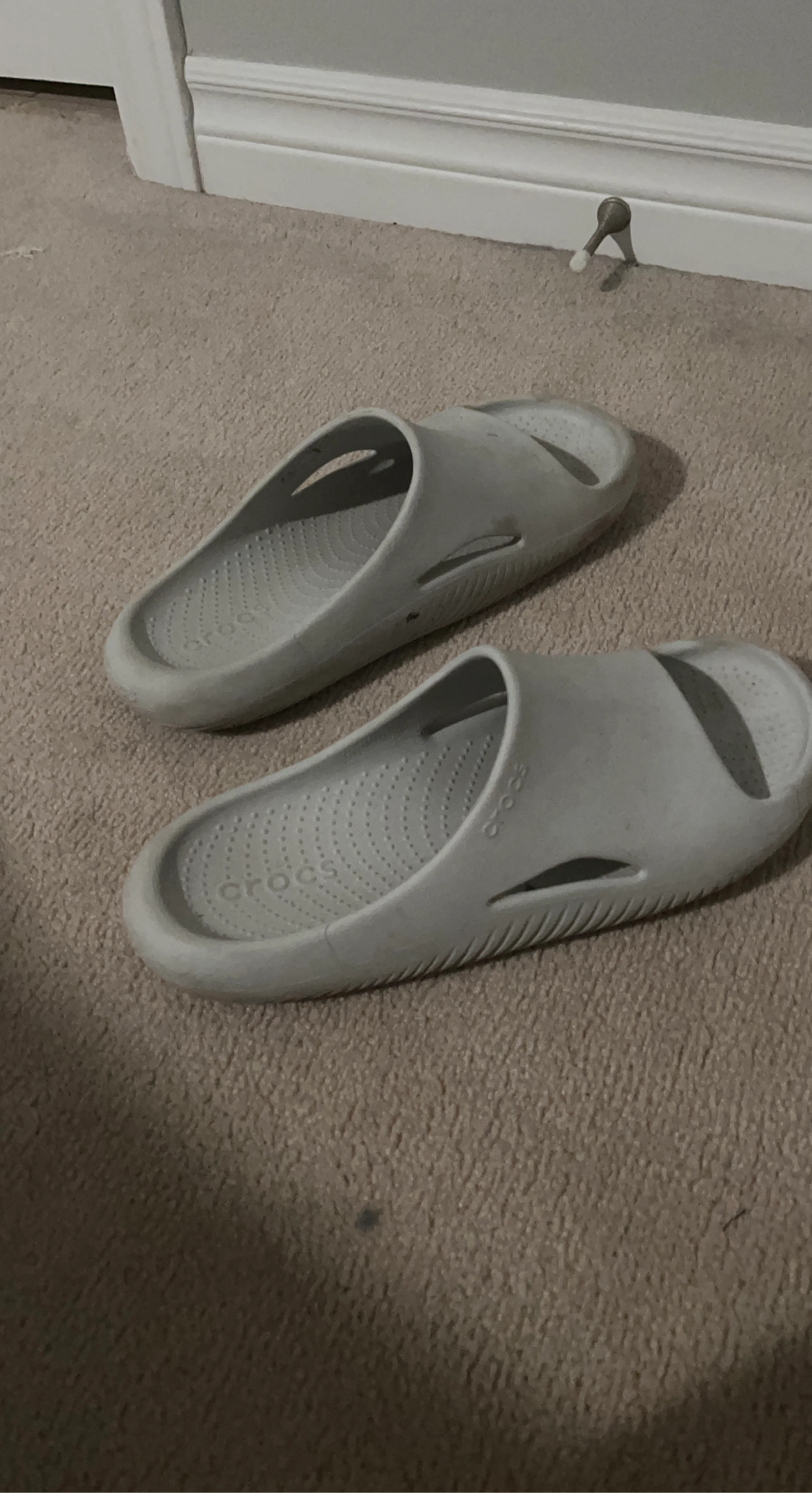 Crocs Light Grey Slides