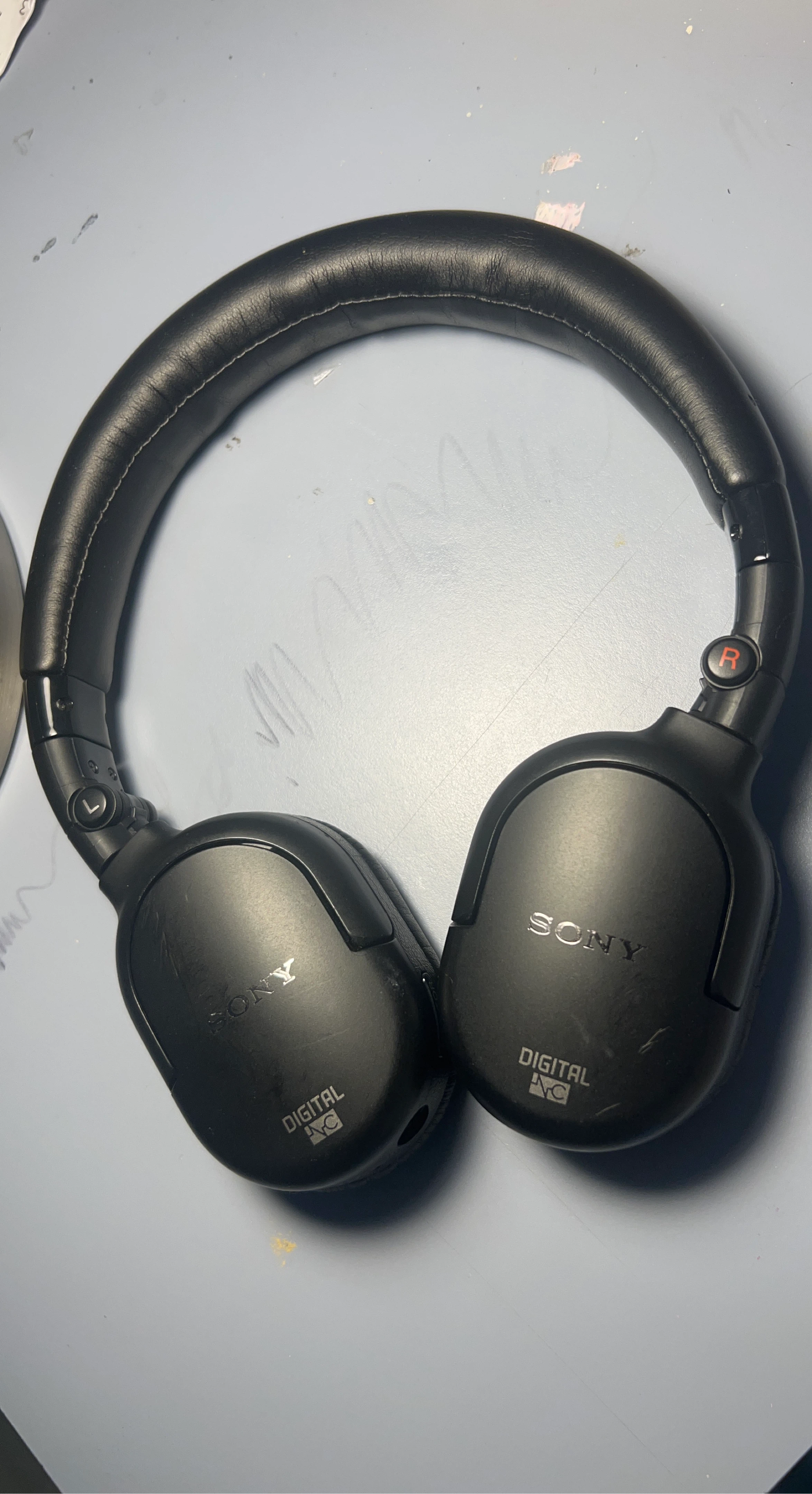 Sony Noise Cancelling Headphones