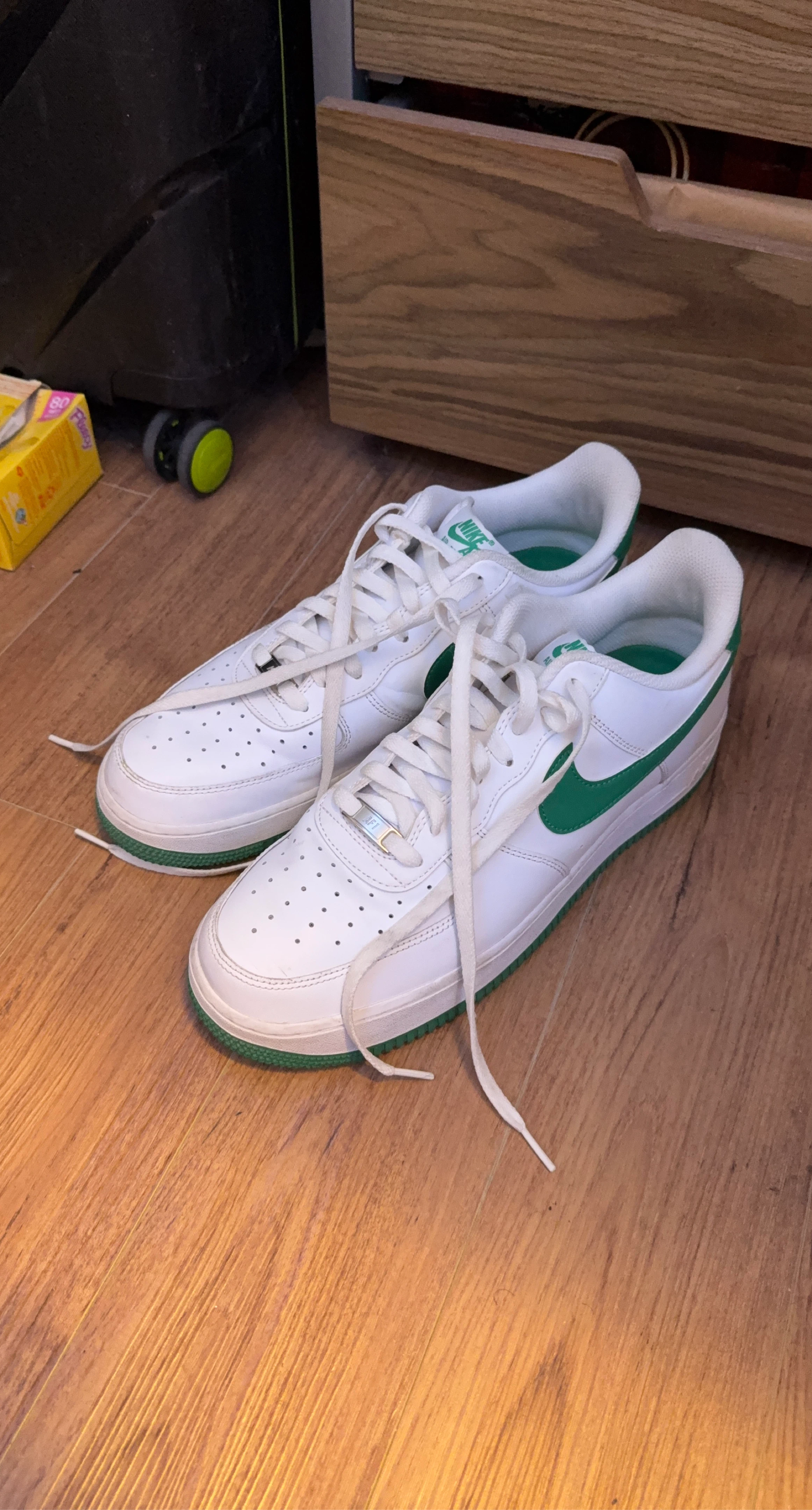 Nike Air Force 1 Low (White/Pine Green) - Size US 12