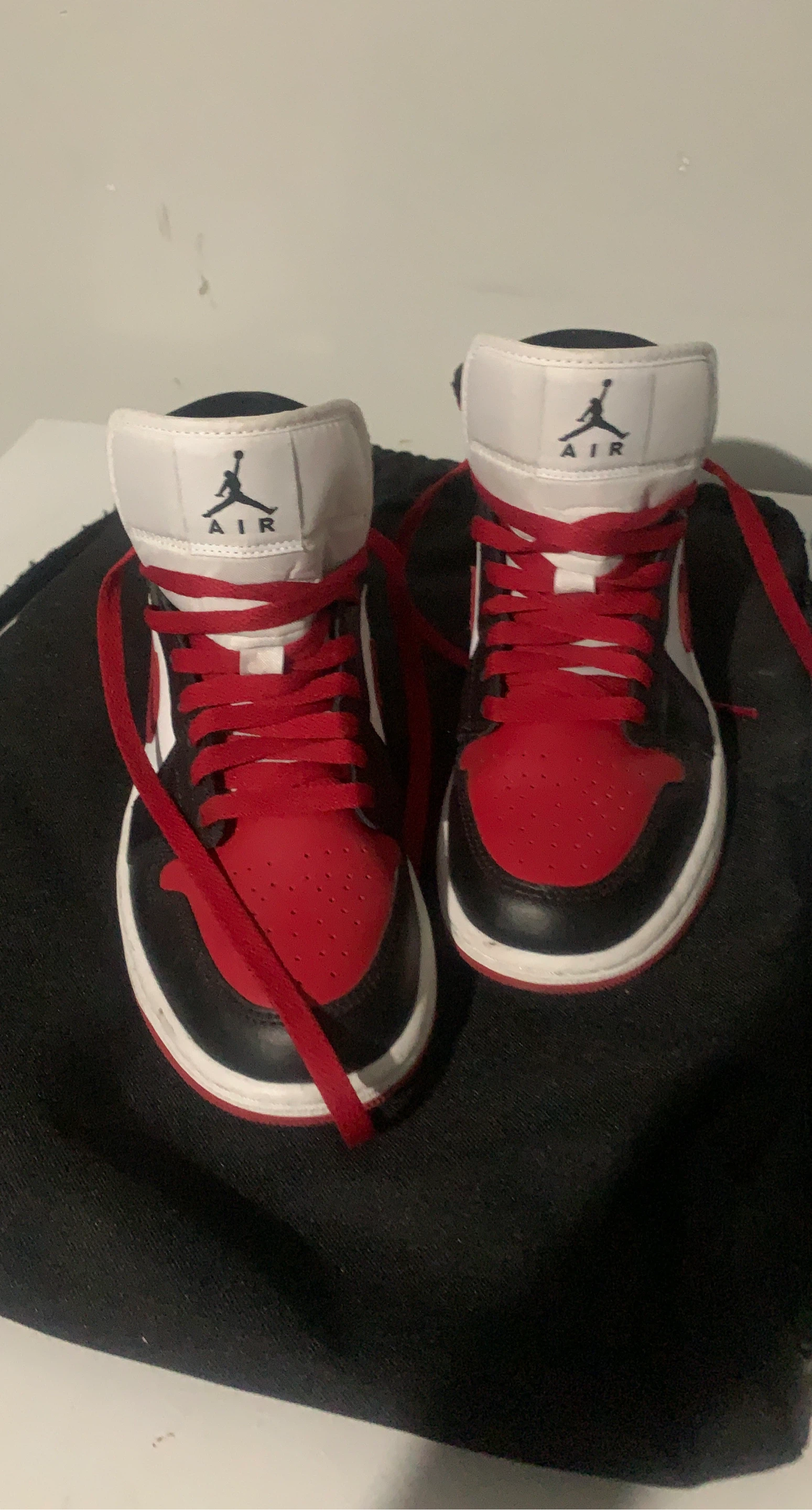 Air Jordan 1 Mid Red Black White Sneakers