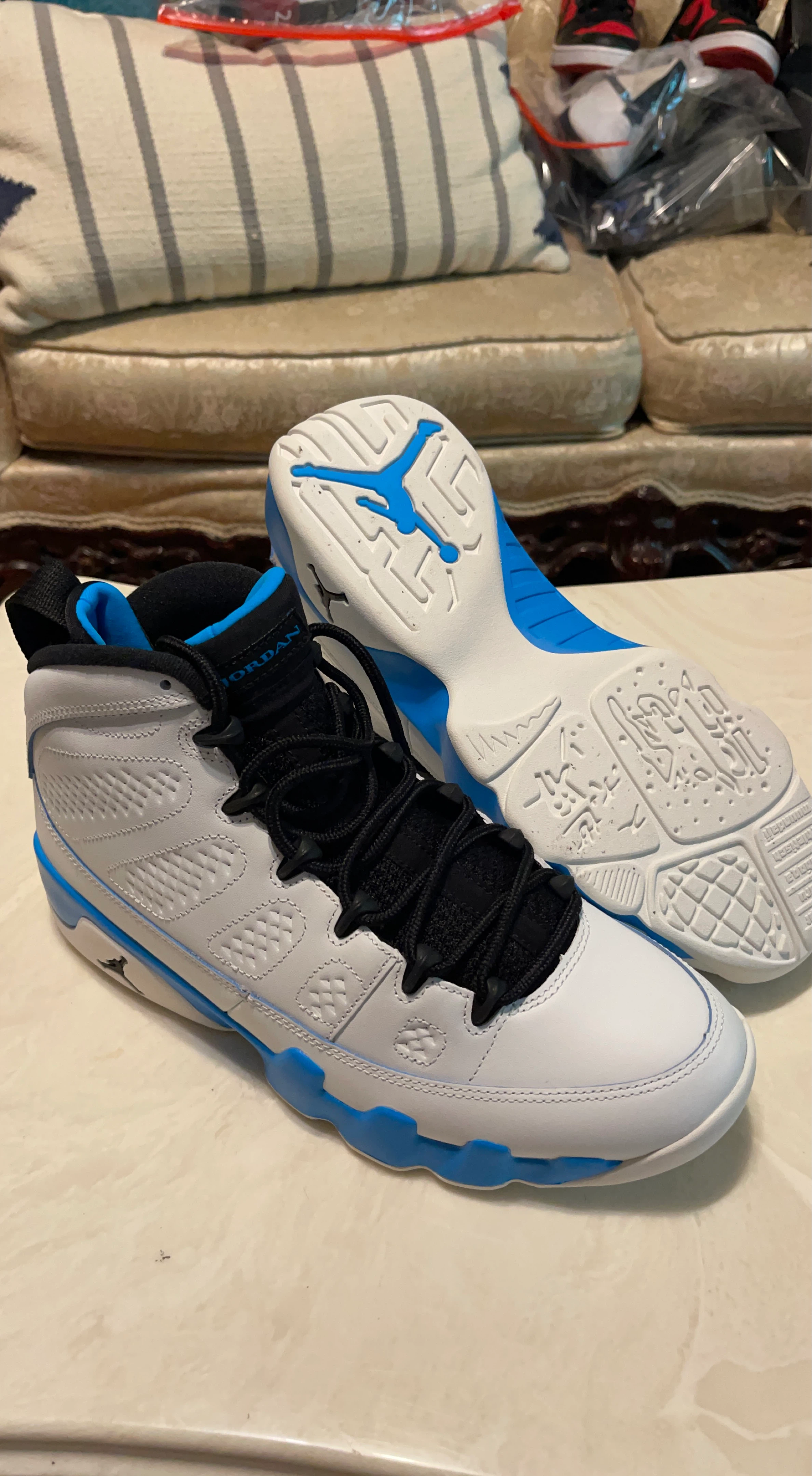 Air Jordan 9 Retro