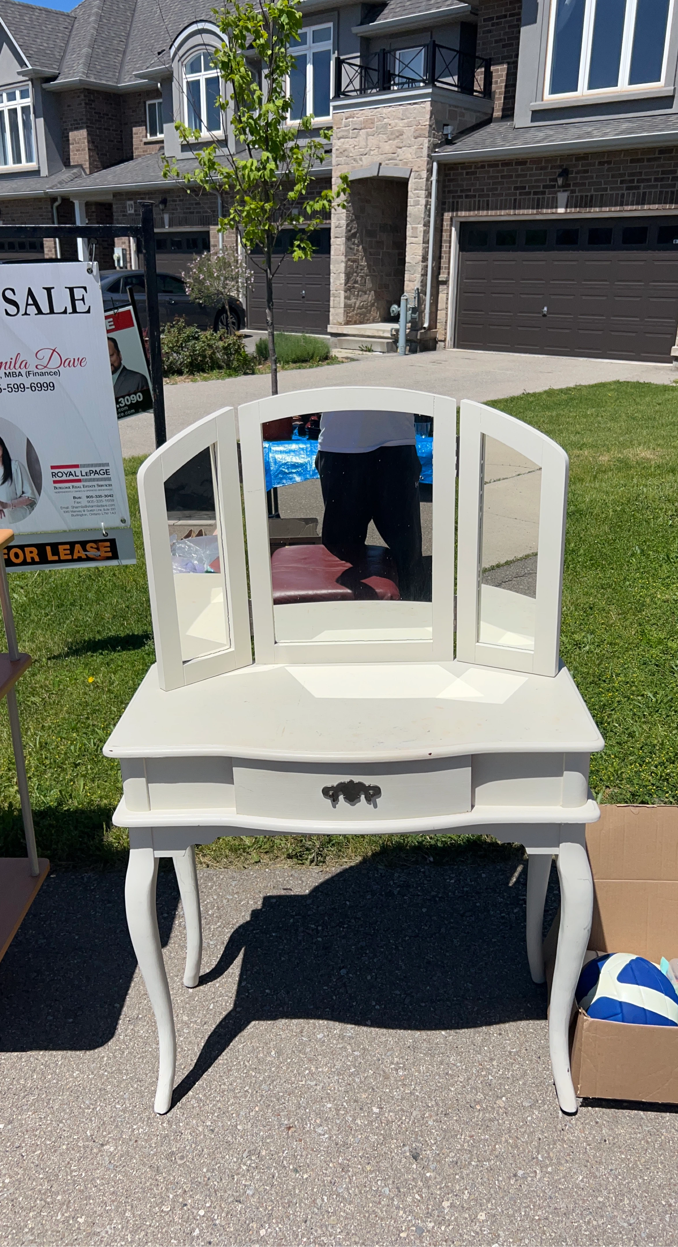 White Tri-Fold Mirror Vanity Table with Drawer