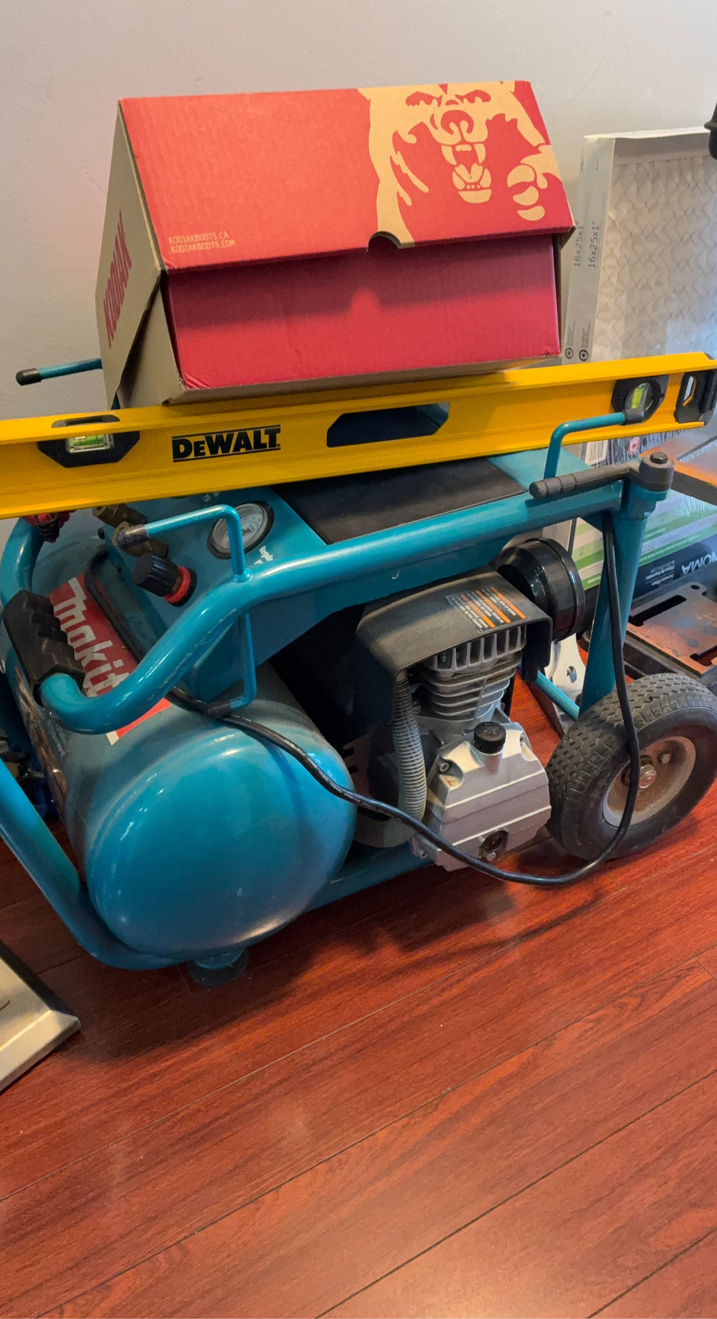 Makita Air Compressor