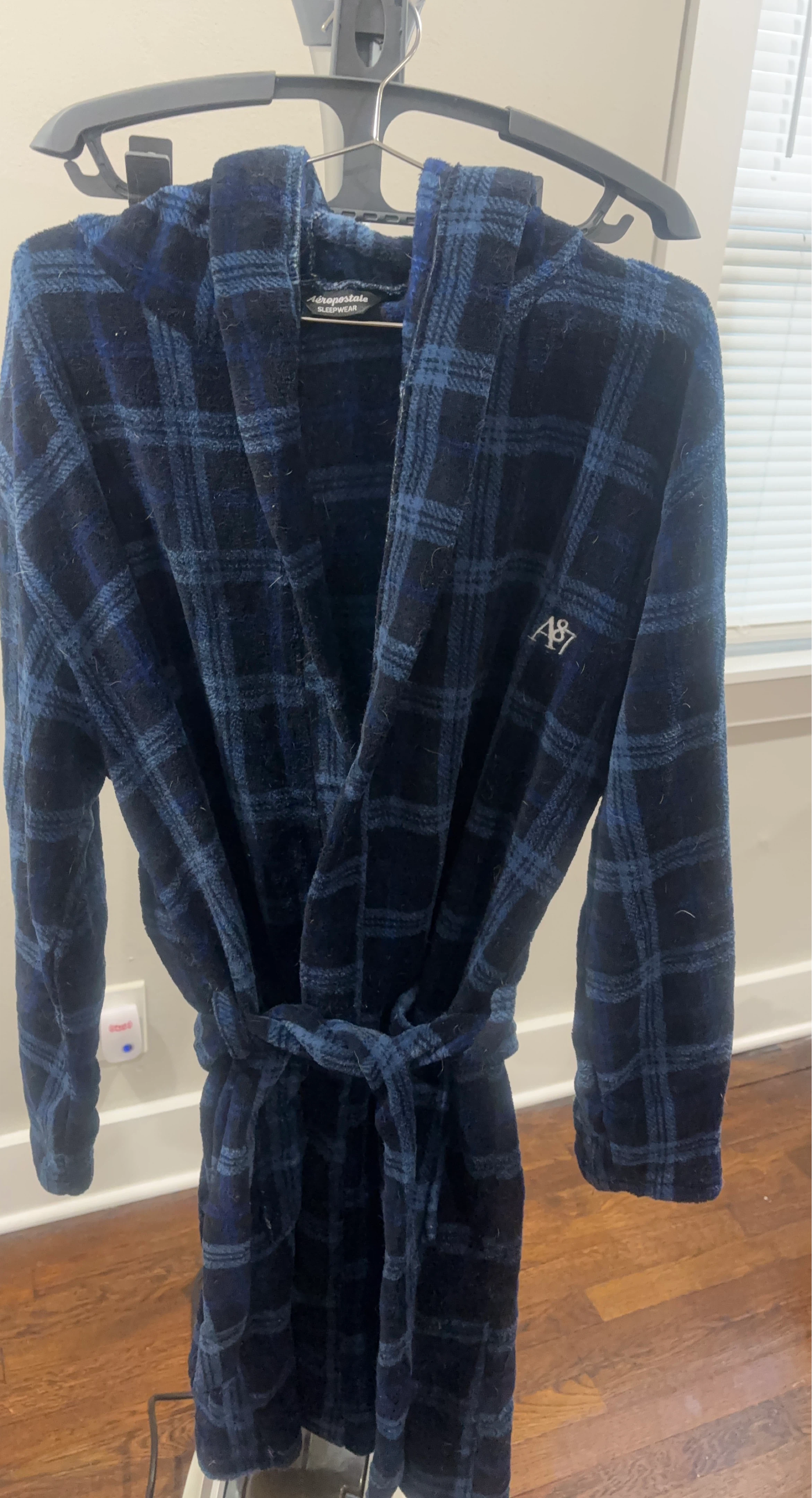 Aeropostale Sleepwear Plaid Robe