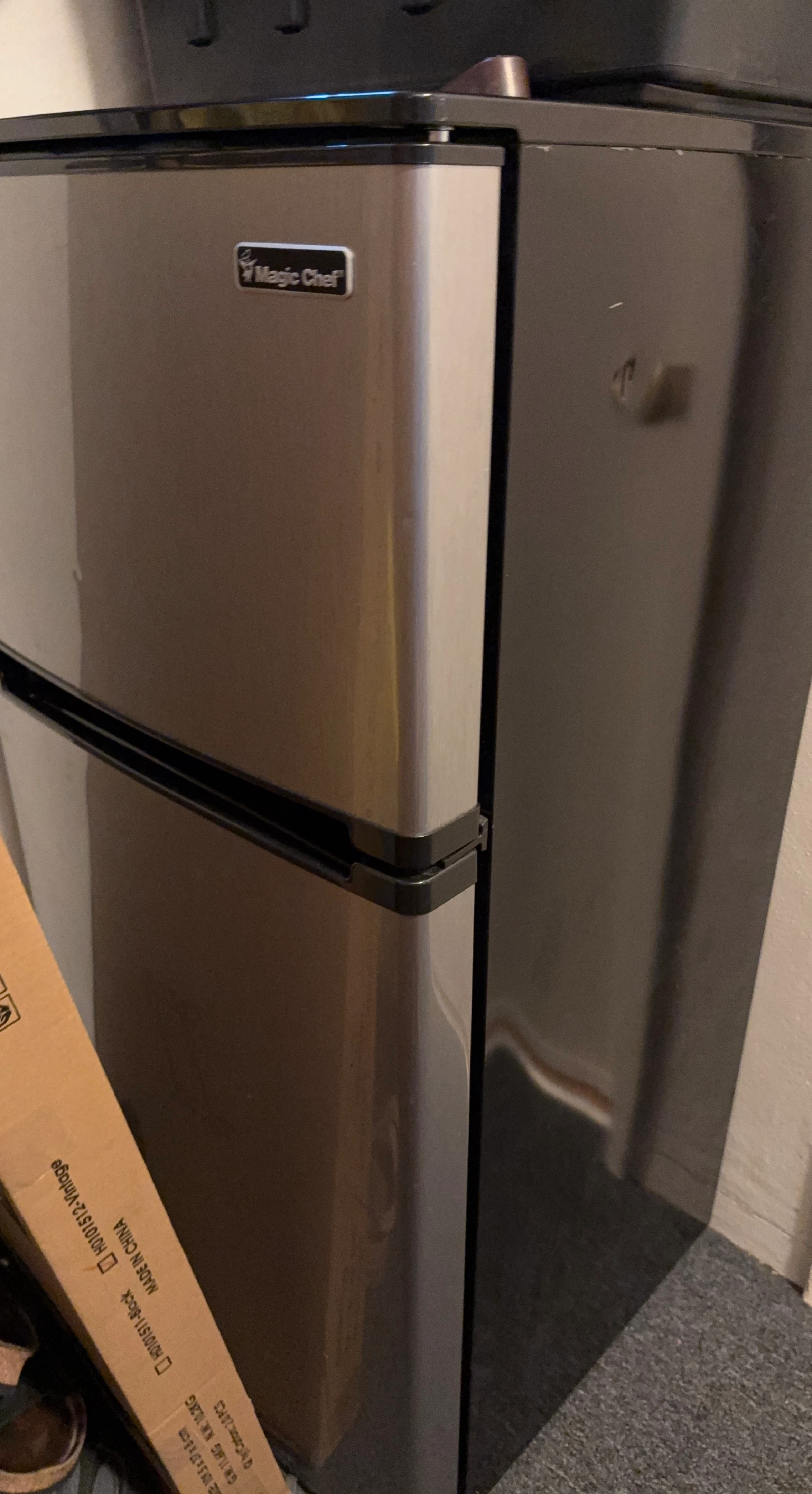 Magic Chef Mini Fridge