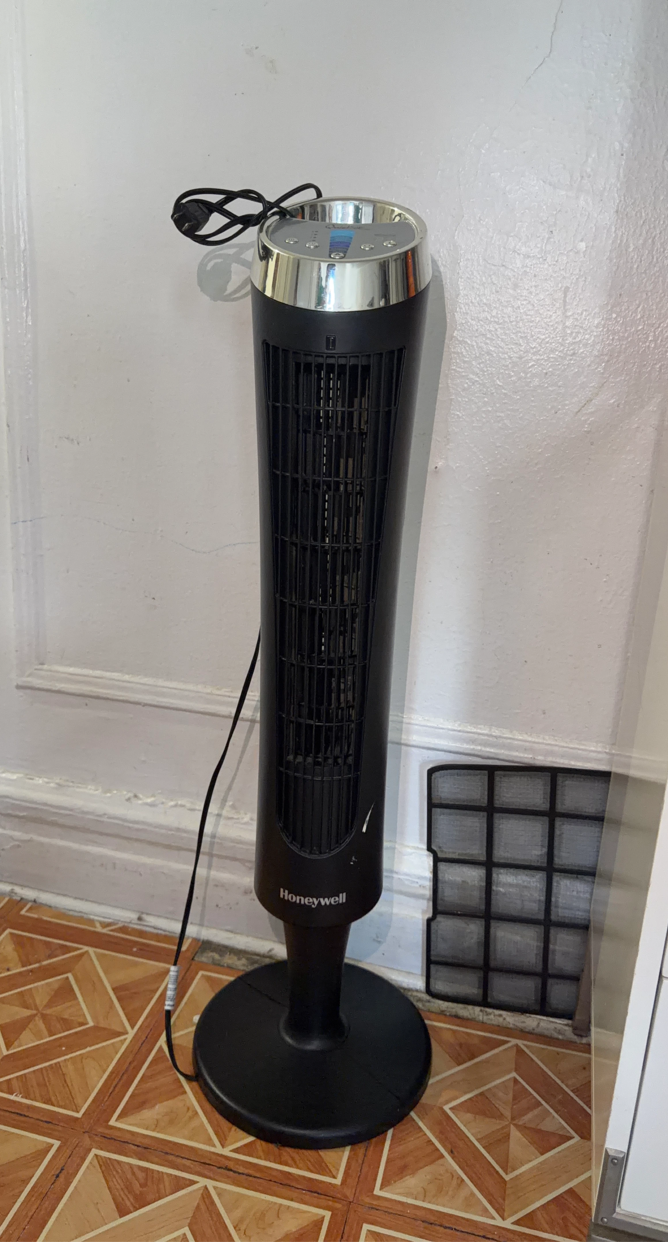 Honeywell Tower Fan