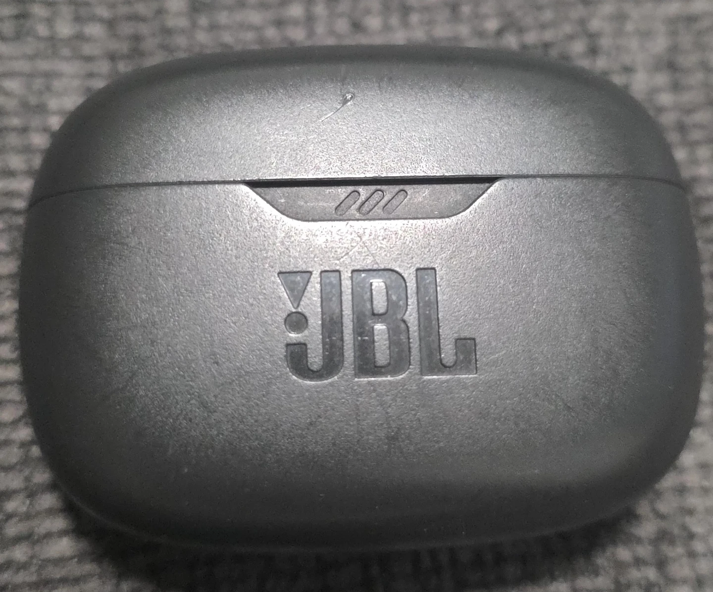 JBL Earbud Charging Case