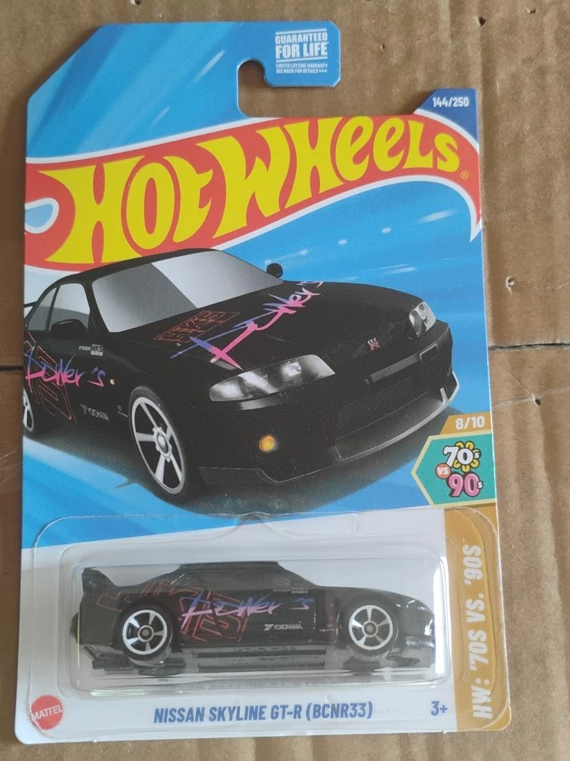 Hot Wheels Nissan Skyline GT-R (BCNR33) Die-Cast Car