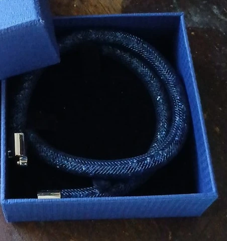 Sparkly Black Necklace