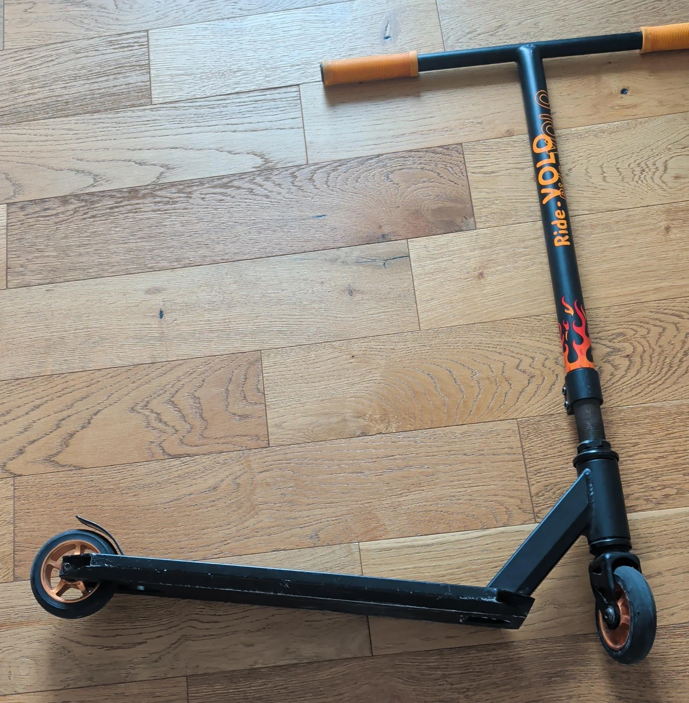 Ride YOLO Scooter