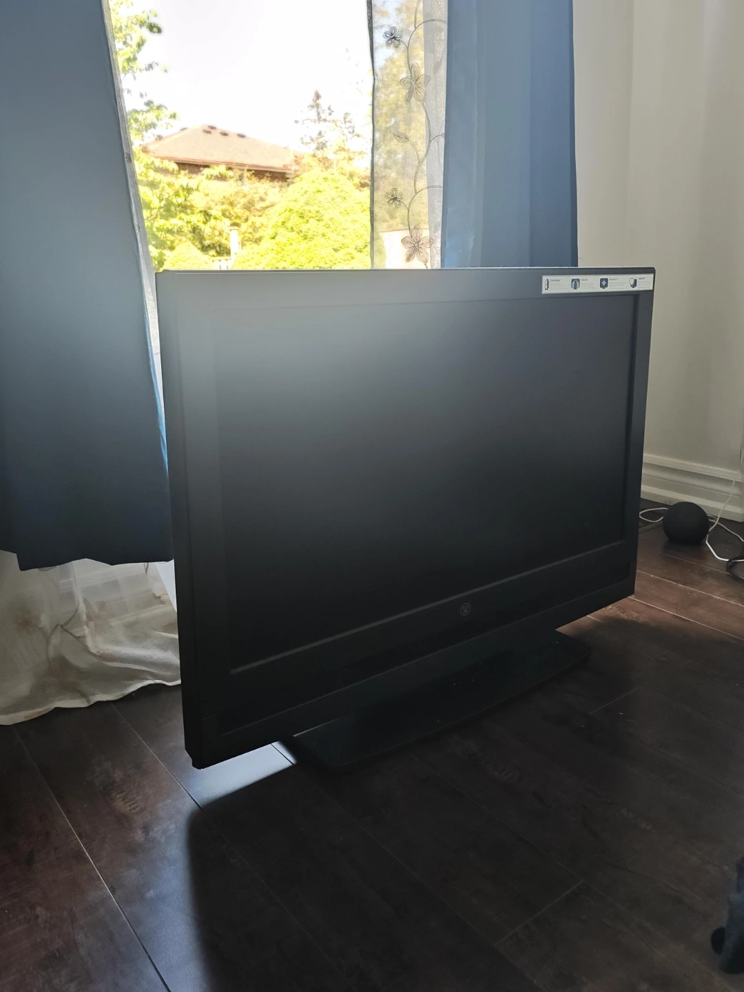 Westinghouse 32" HD TV
