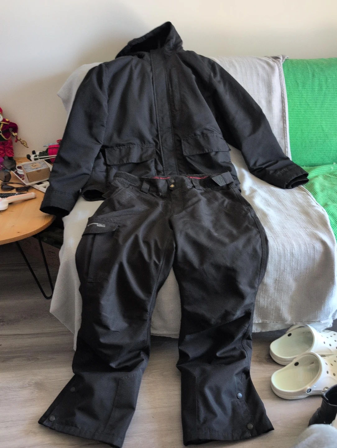 Hollister & Stormpack Black Ski Jacket & Pants Set