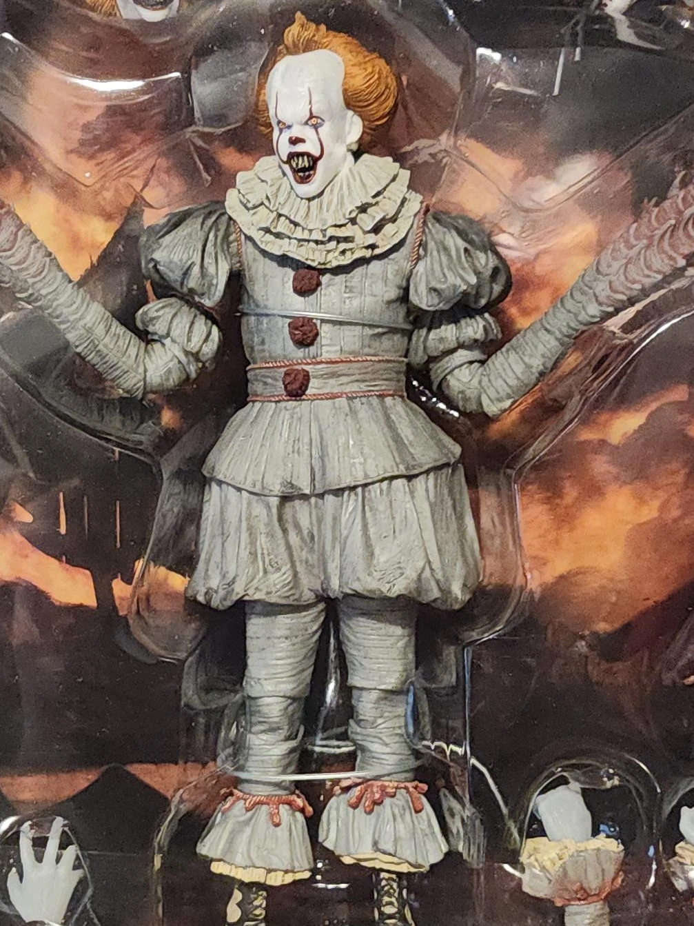 NECA IT Pennywise Ultimate Action Figure