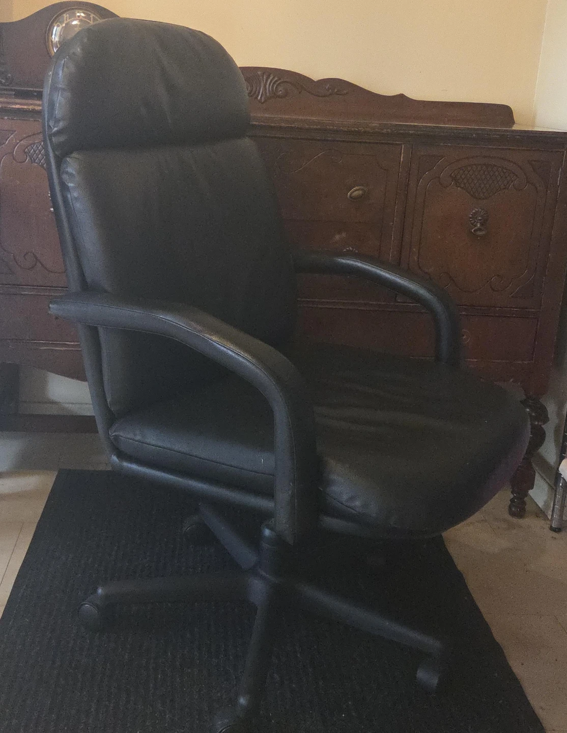 Black Office Chair
