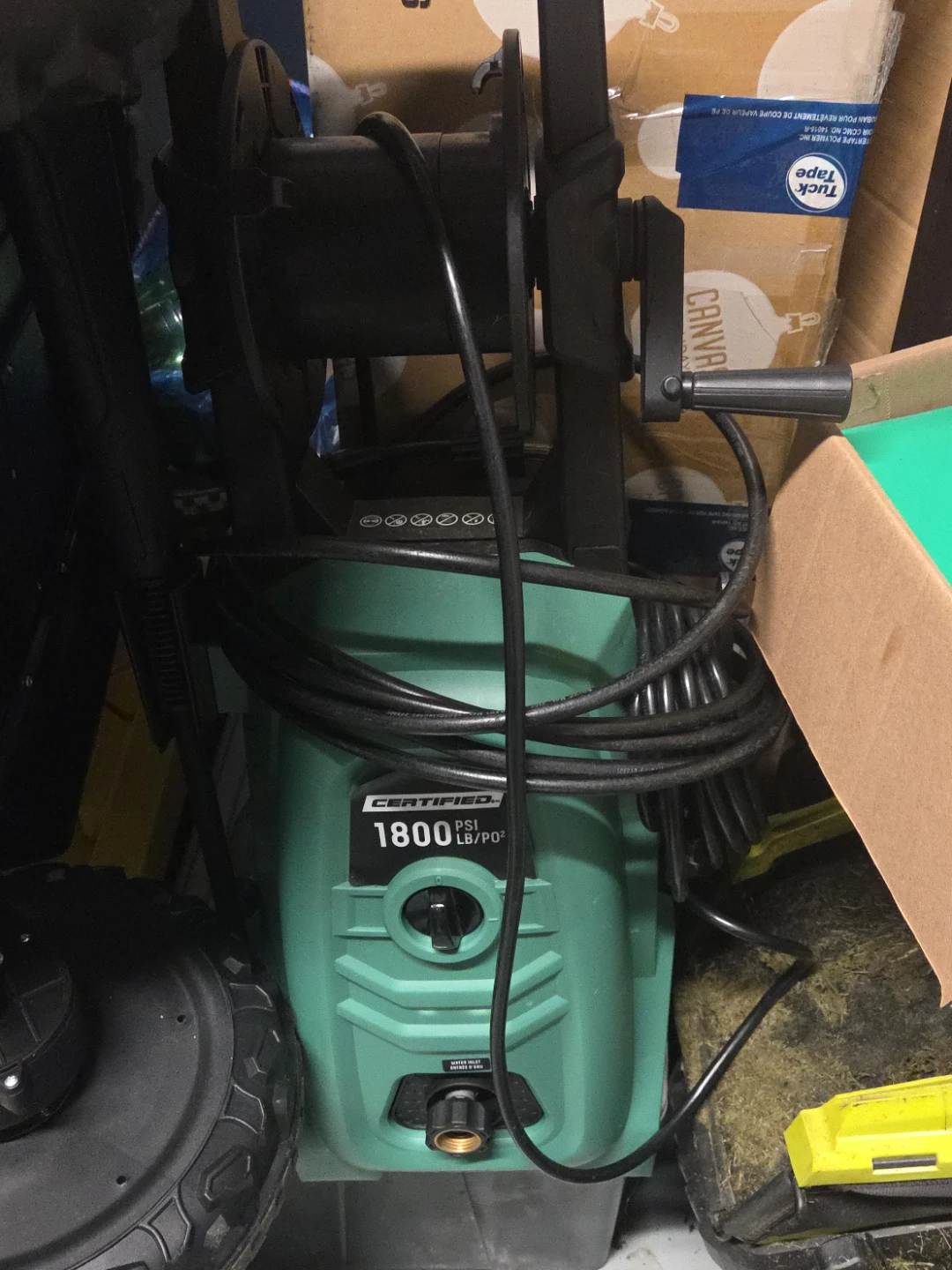 Certified 1800 PSI Pressure Washer
