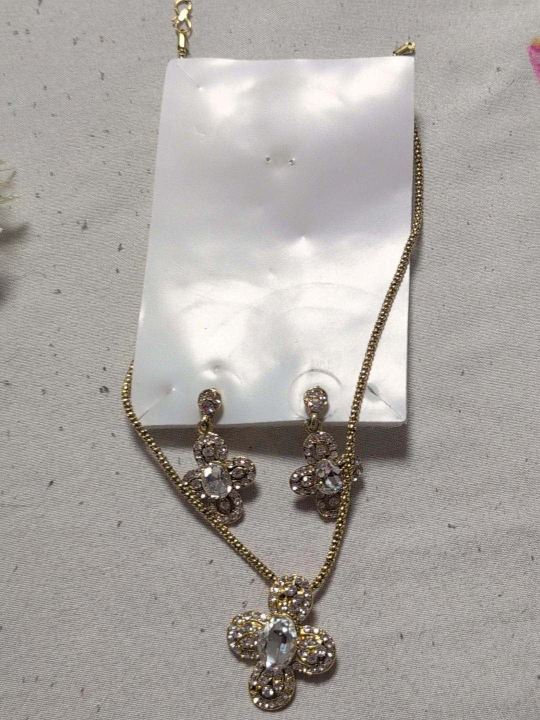 Gold Tone Crystal Flower Necklace and Earring Set