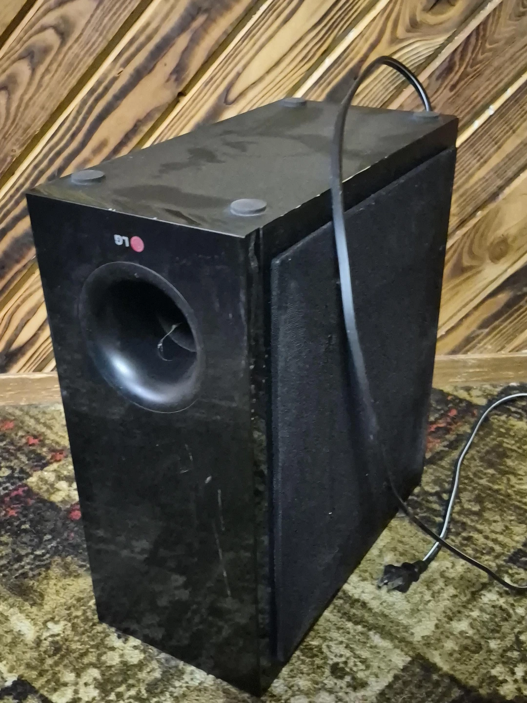 LG Subwoofer