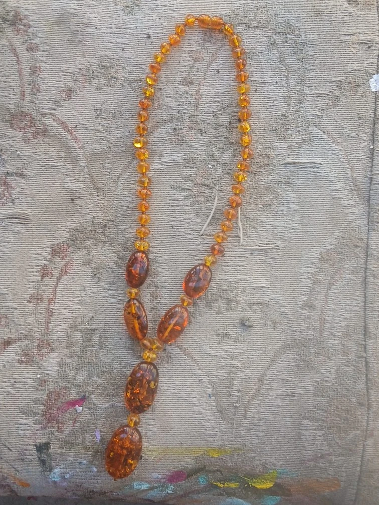 Amber bead necklace