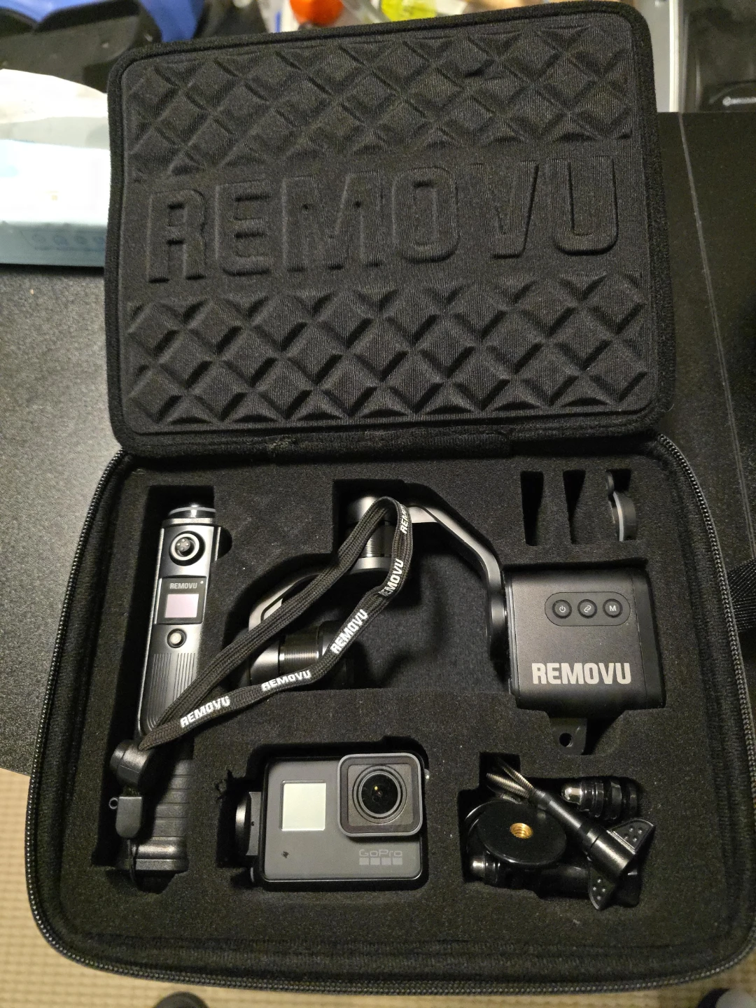 REMOVU Gimbal Stabilizer with GoPro Hero 5 Black