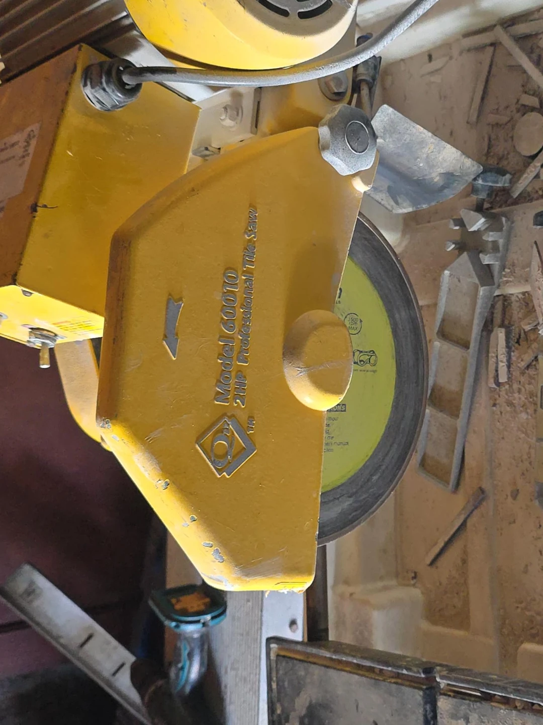 Professional Tile Saw