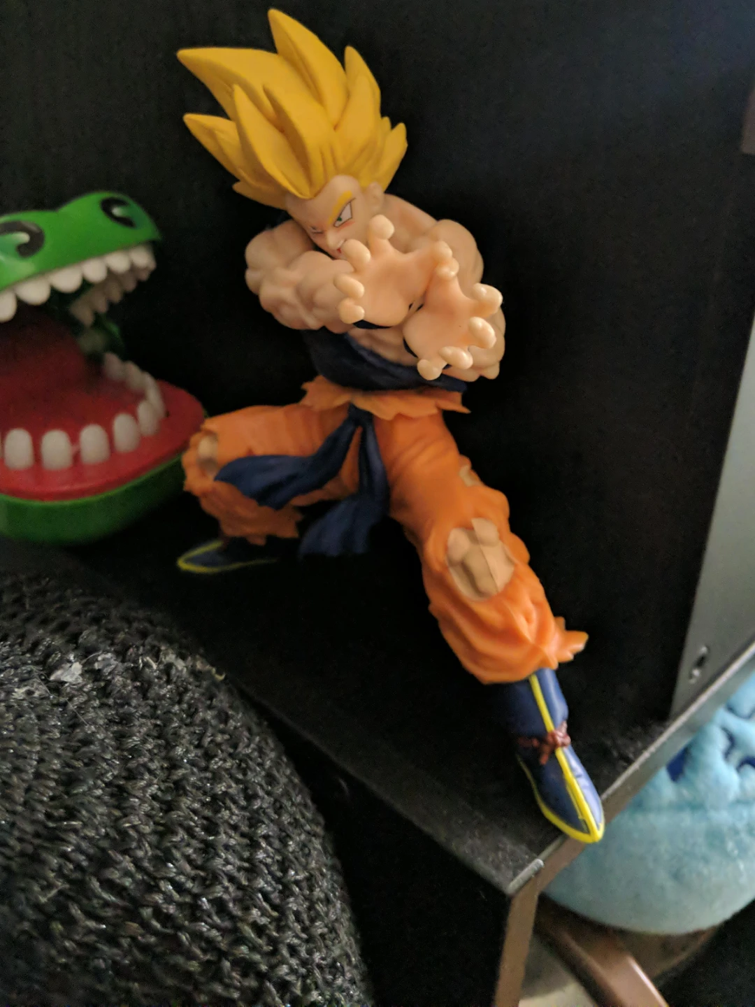 Dragon Ball Z Goku Figure