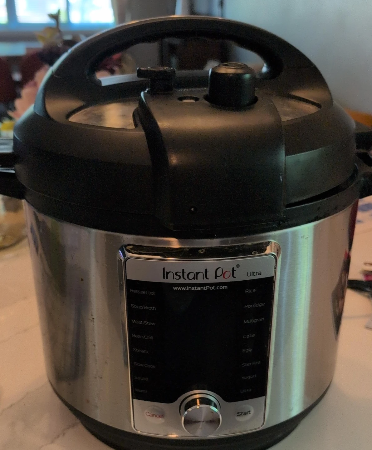 Instant Pot Ultra Pressure Cooker