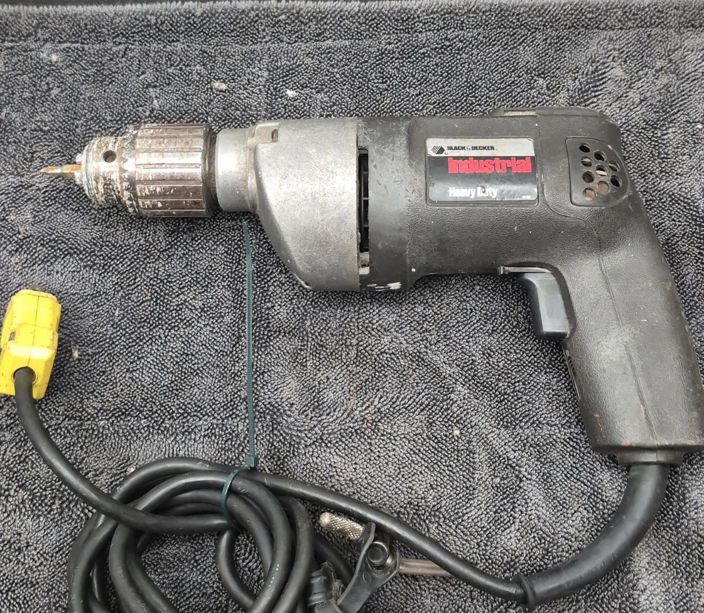 Black & Decker Industrial Heavy Duty Corded Drill