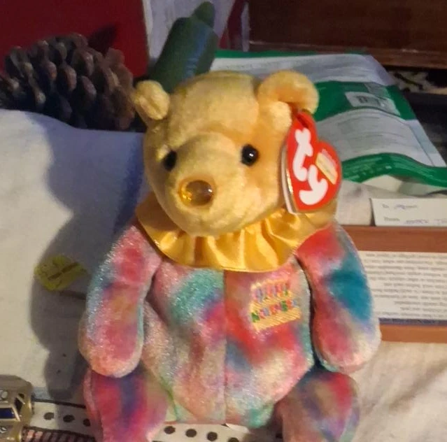 Ty Beanie Baby "Birthday Bear"