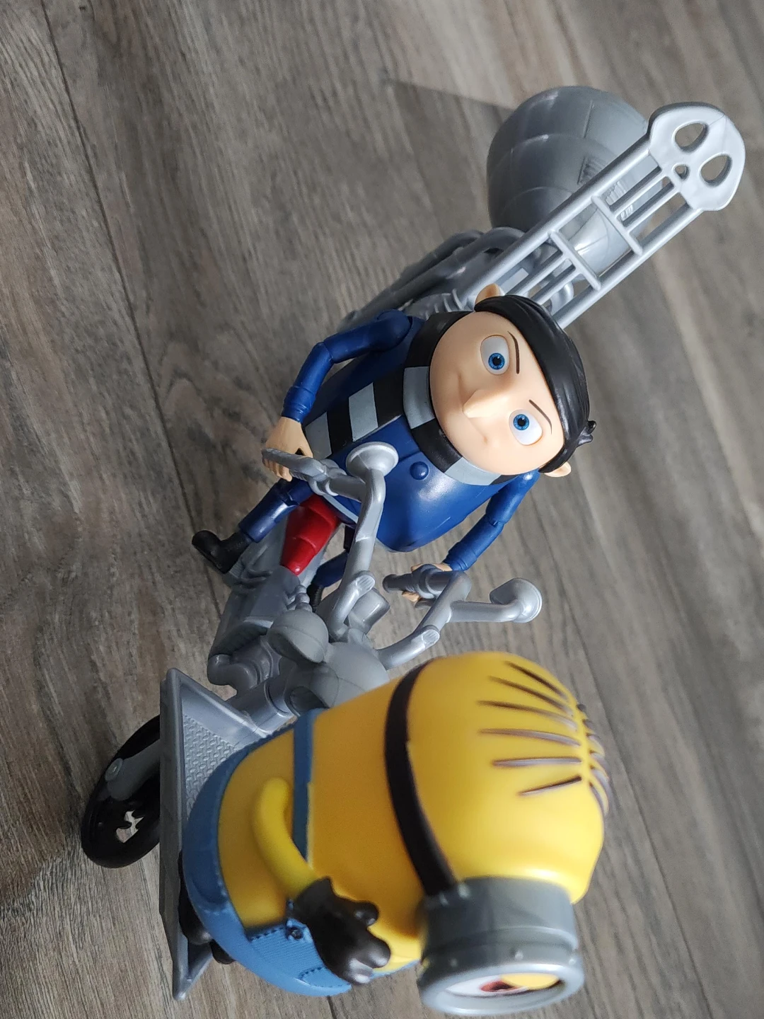 Despicable Me Minions Gru Figure with Vehicle Toy