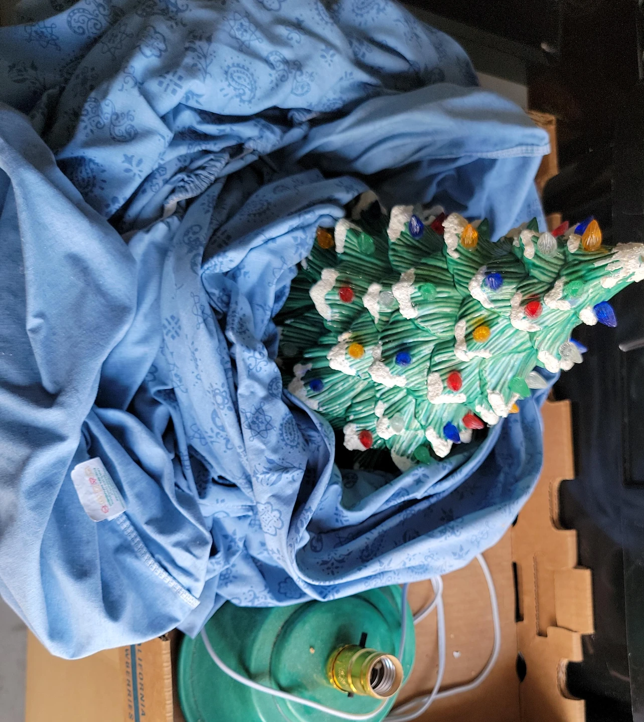 Ceramic Christmas Tree Lamp