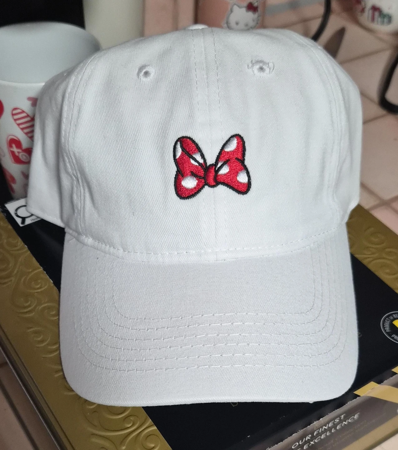 White Baseball Cap with Minnie Mouse Bow