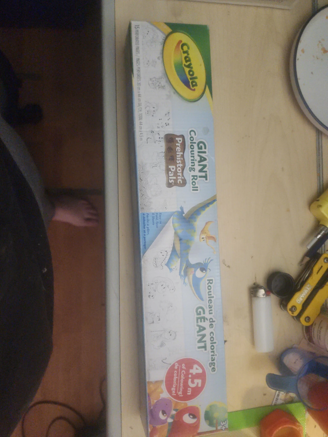 Crayola Giant Prehistoric Pals Colouring Roll